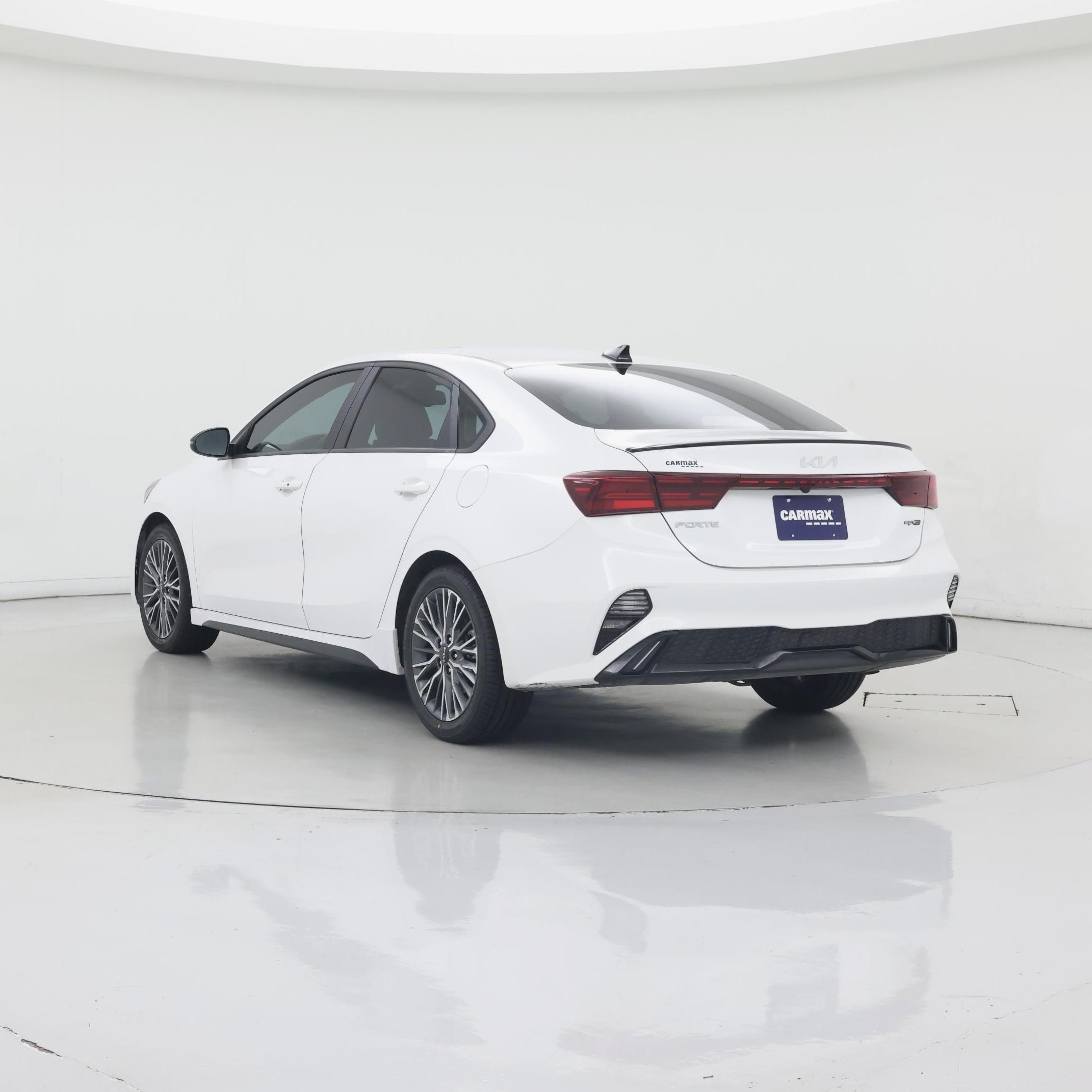 Thumbnail: 2024 Kia Forte - 2