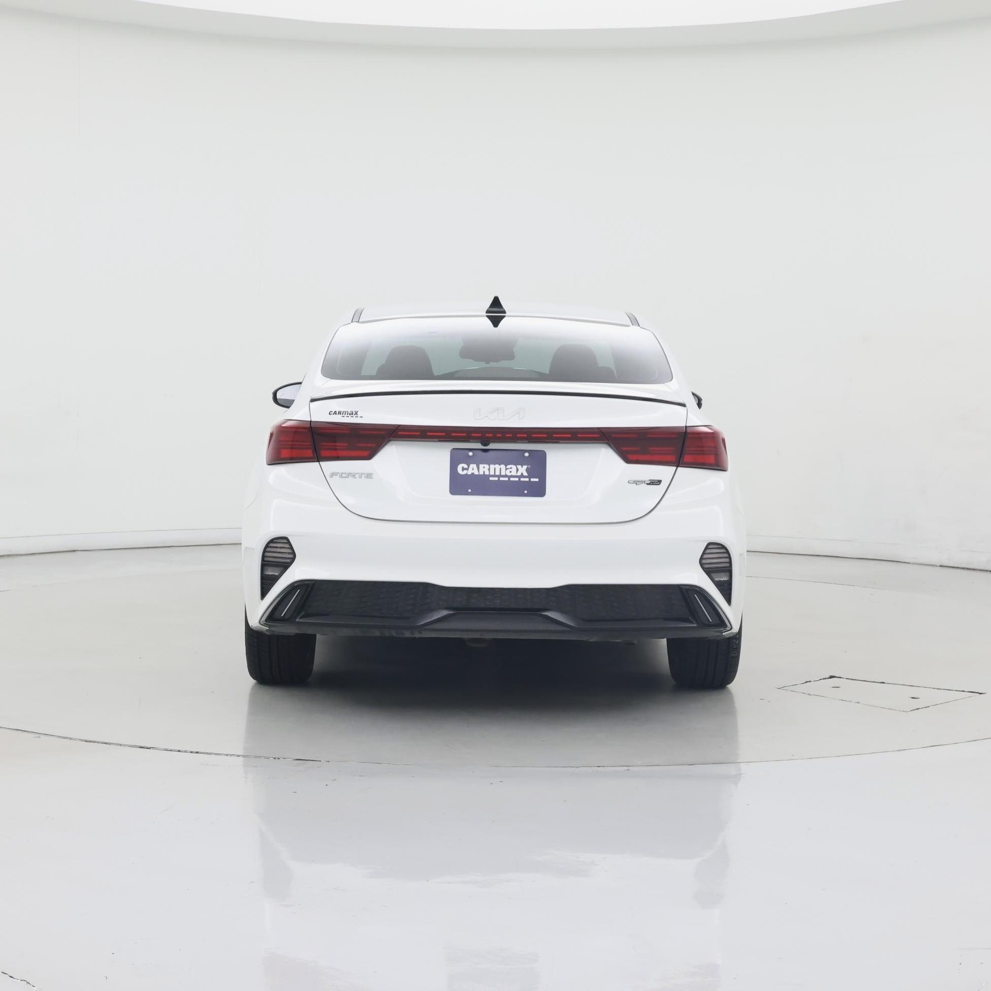 Thumbnail: 2024 Kia Forte - 6