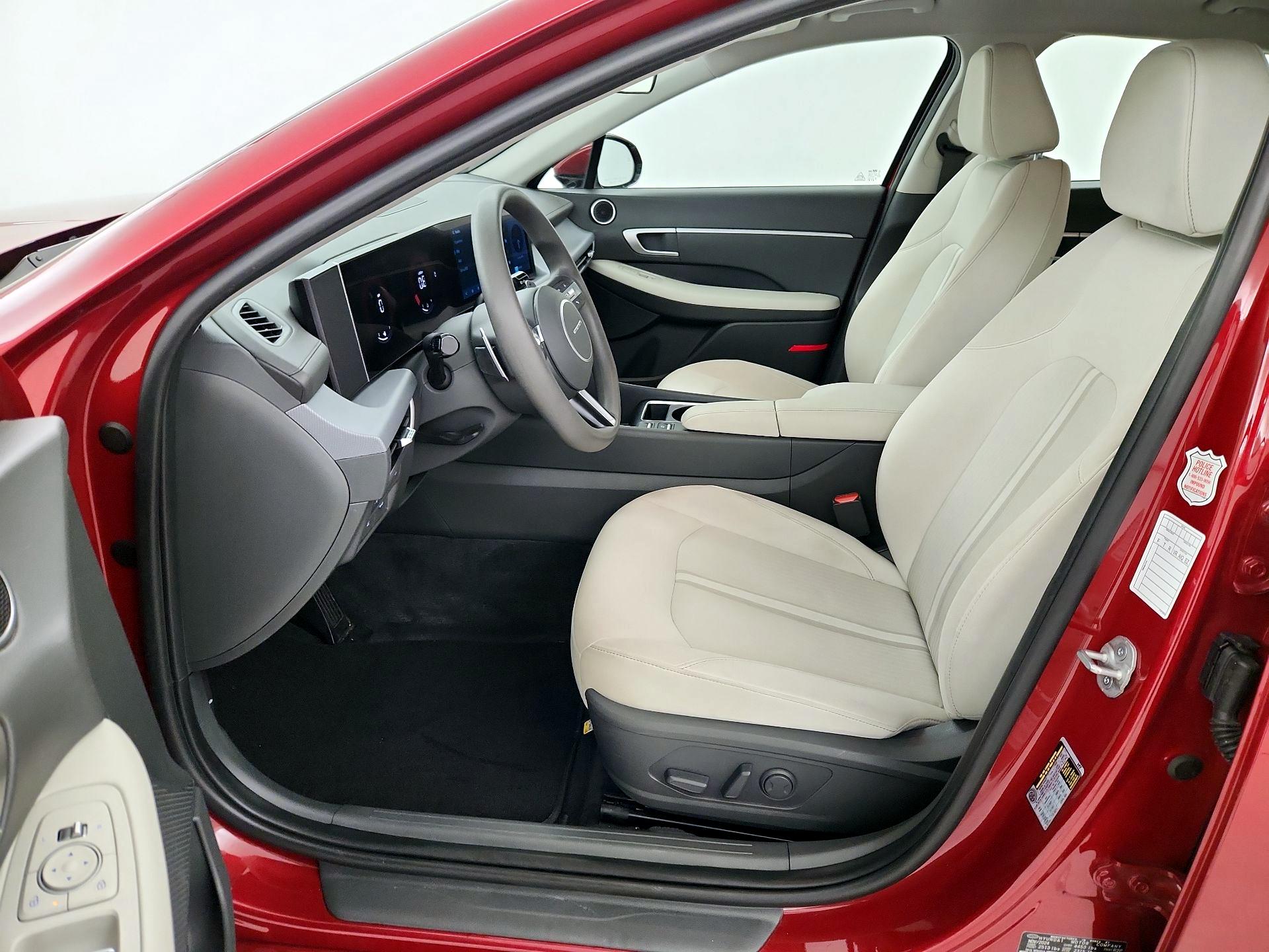 Thumbnail: 2025 Hyundai Sonata - 11