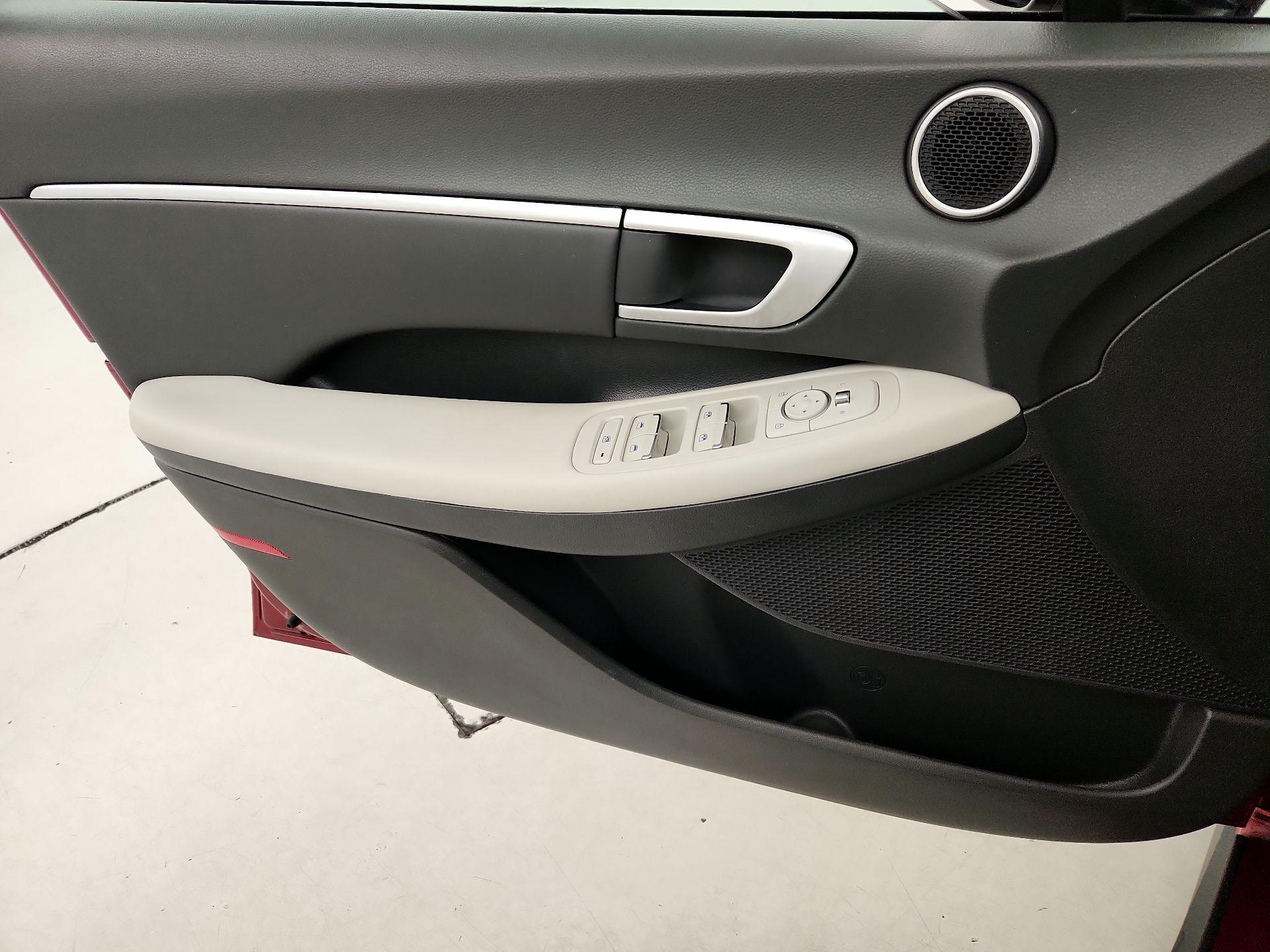 Thumbnail: 2025 Hyundai Sonata - 12