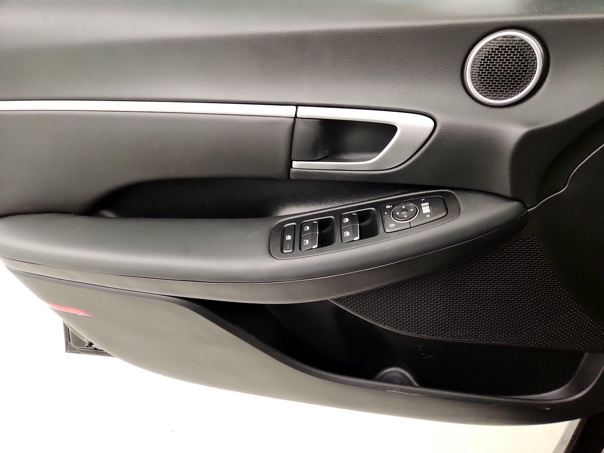 Thumbnail: 2025 Hyundai Sonata - 12