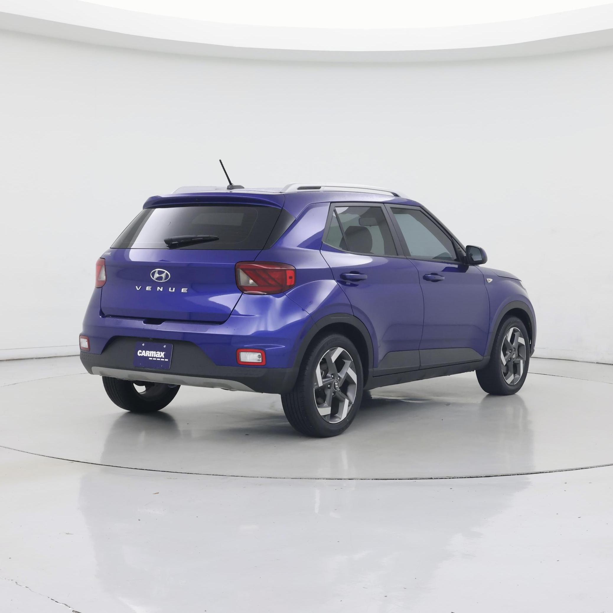 Thumbnail: 2023 Hyundai Venue - 8