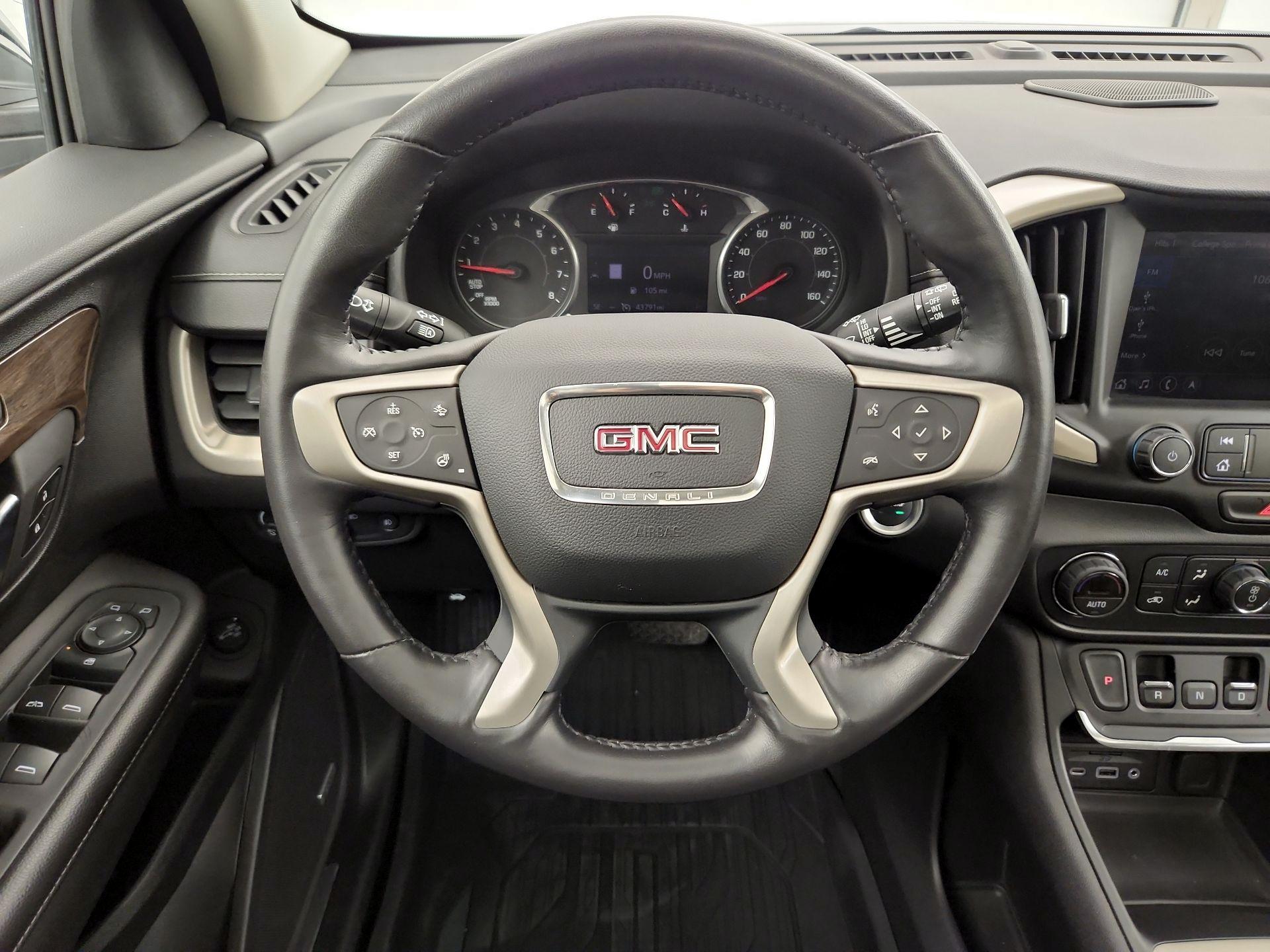 Thumbnail: 2020 GMC Terrain - 10