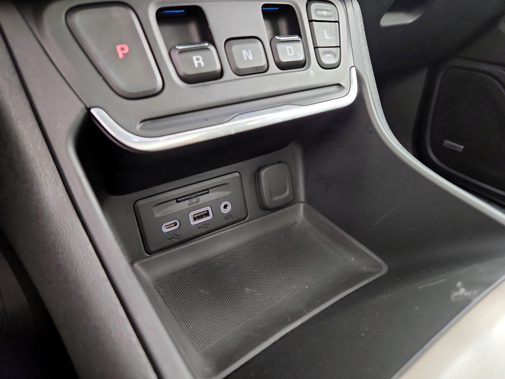 Thumbnail: 2020 GMC Terrain - 18