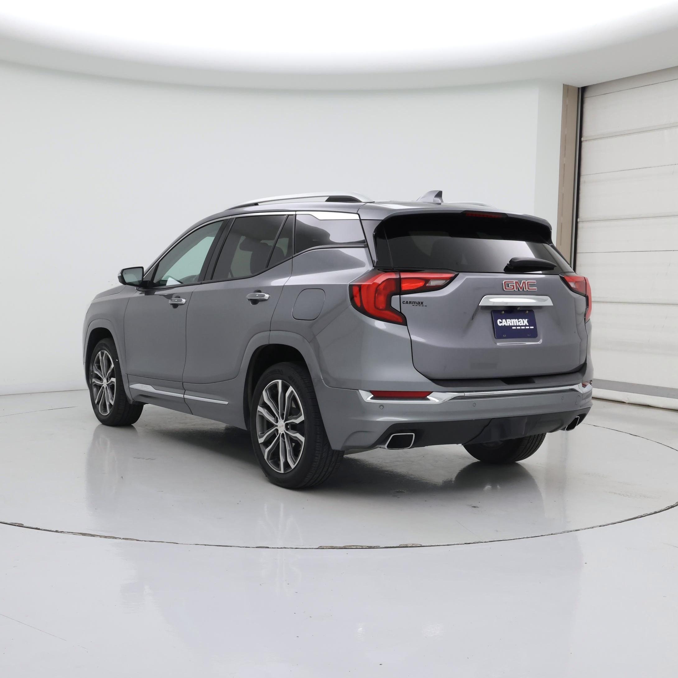 Thumbnail: 2020 GMC Terrain - 2