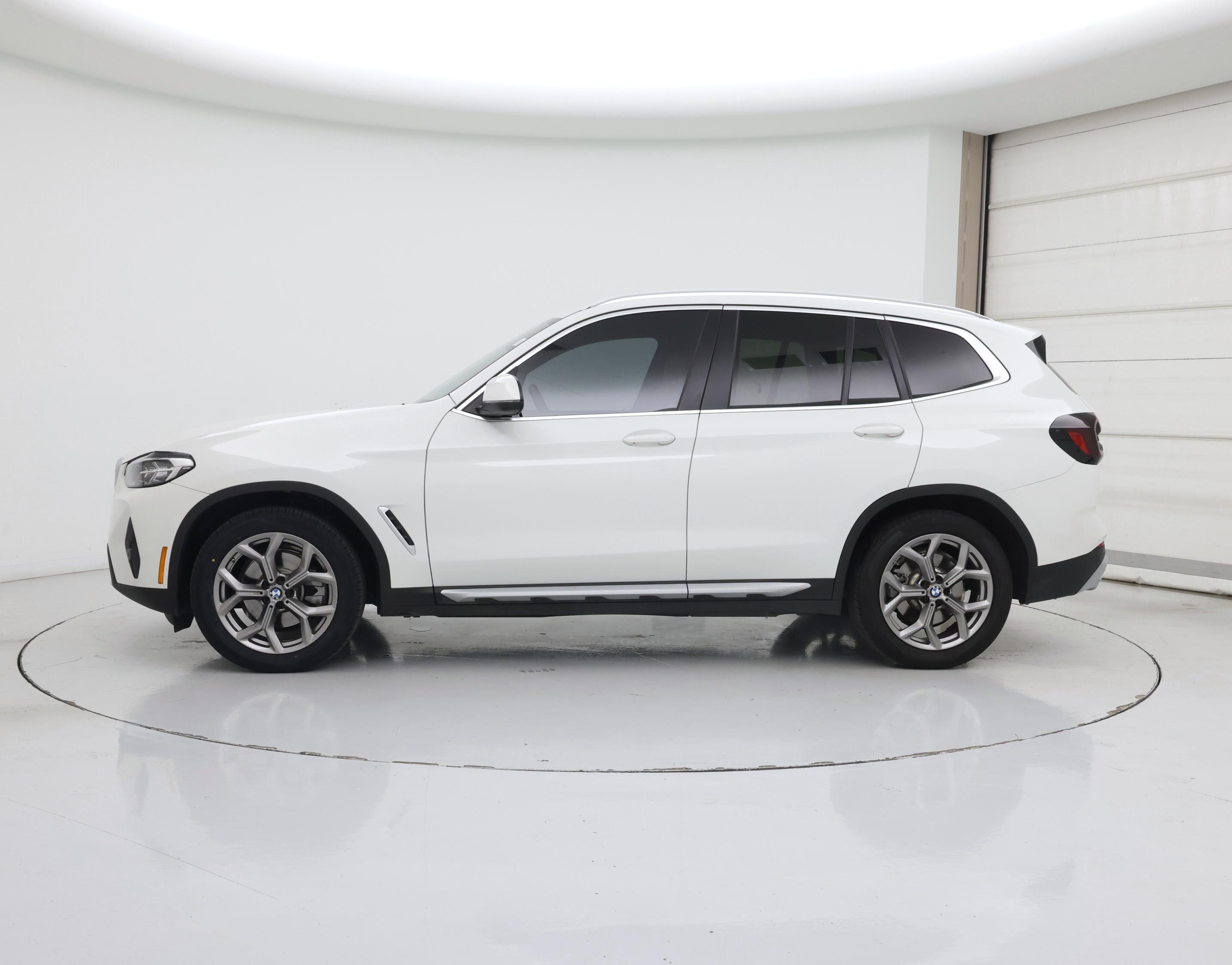 Thumbnail: 2023 BMW X3 - 3
