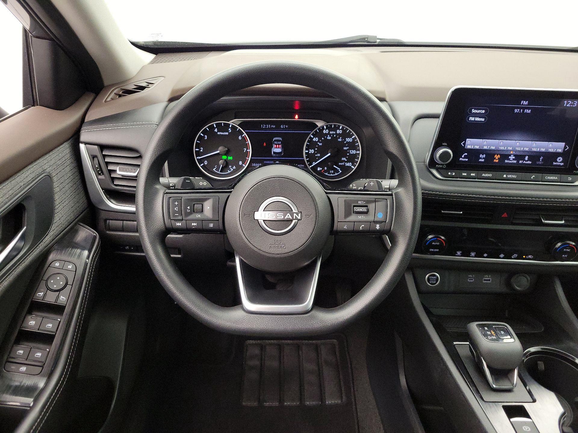 Thumbnail: 2023 Nissan Rogue - 10