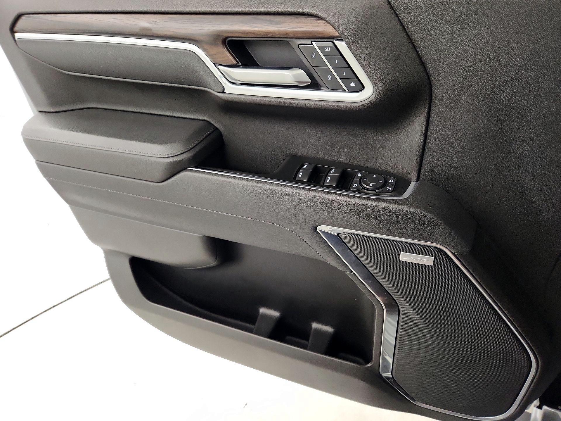 Thumbnail: 2025 GMC Sierra 1500 - 12