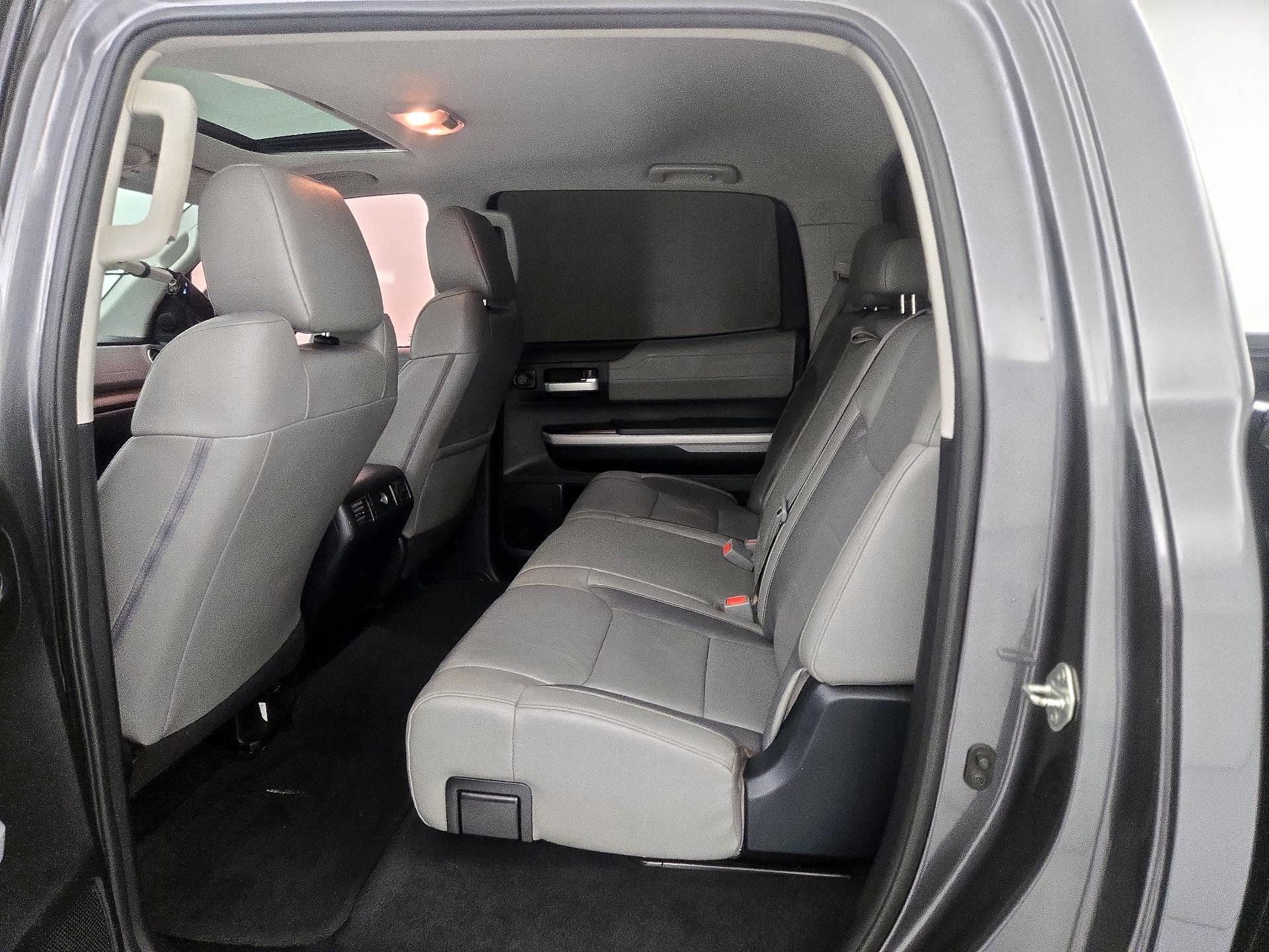 Thumbnail: 2018 Toyota Tundra - 20