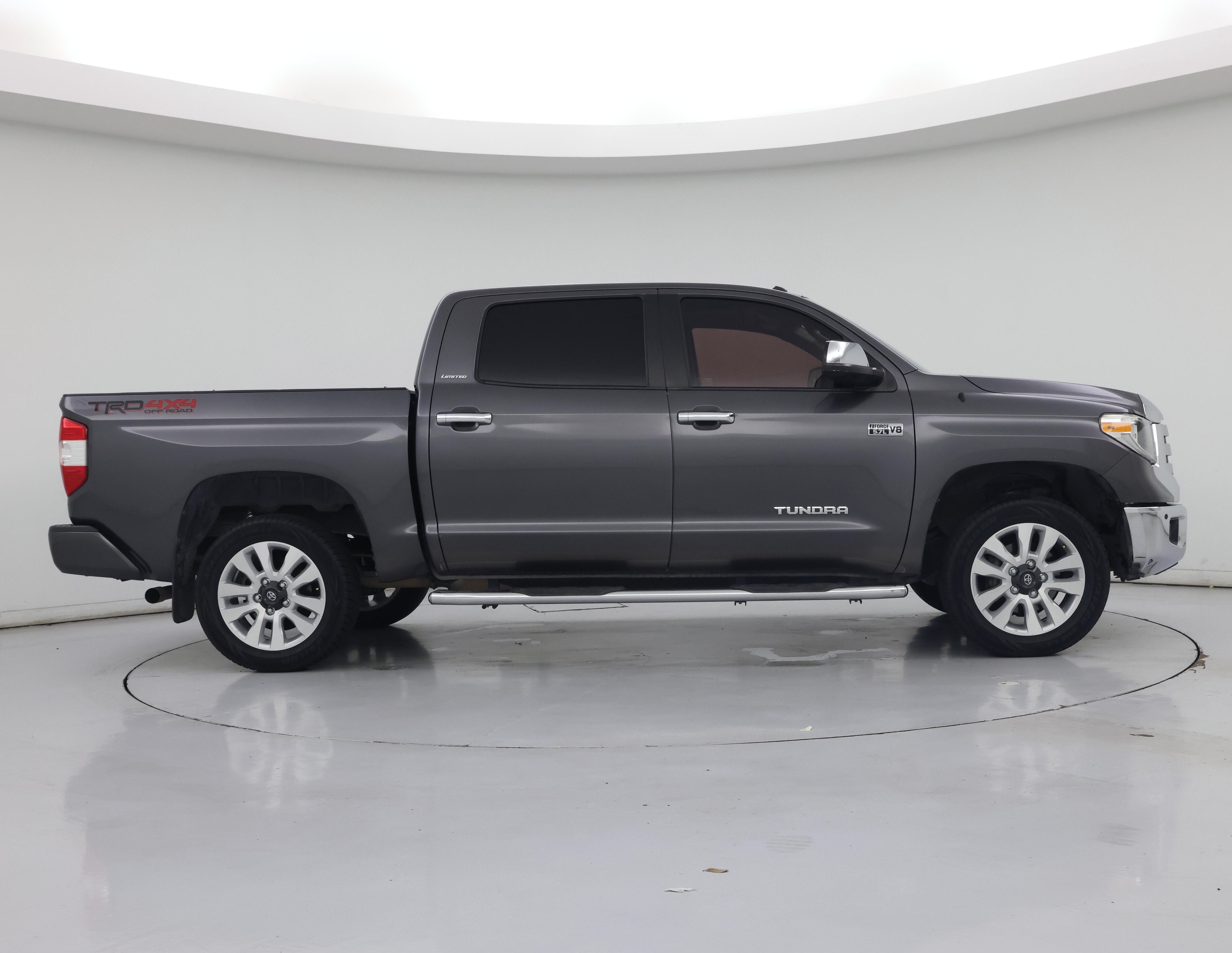 Thumbnail: 2018 Toyota Tundra - 7