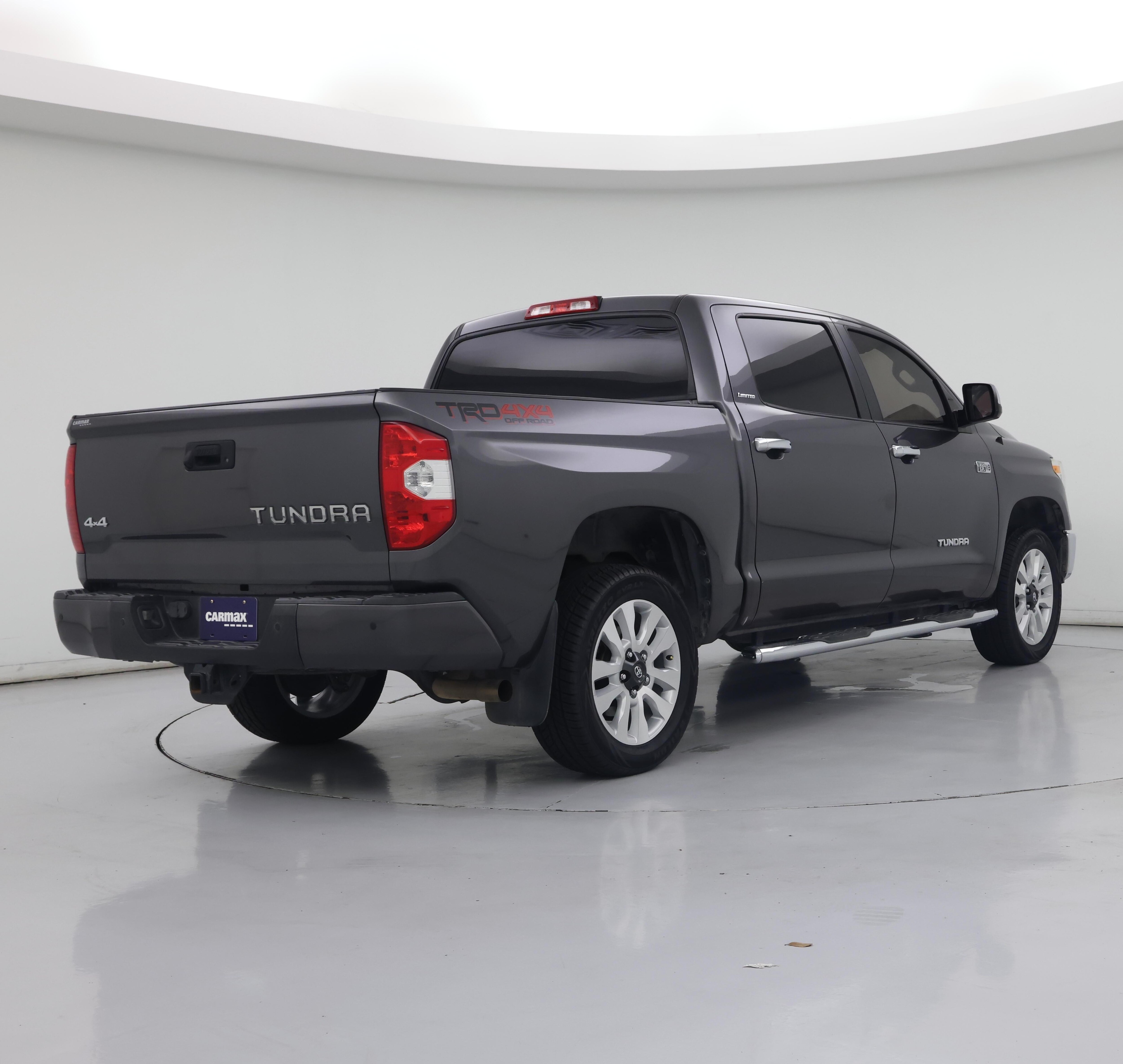 Thumbnail: 2018 Toyota Tundra - 8