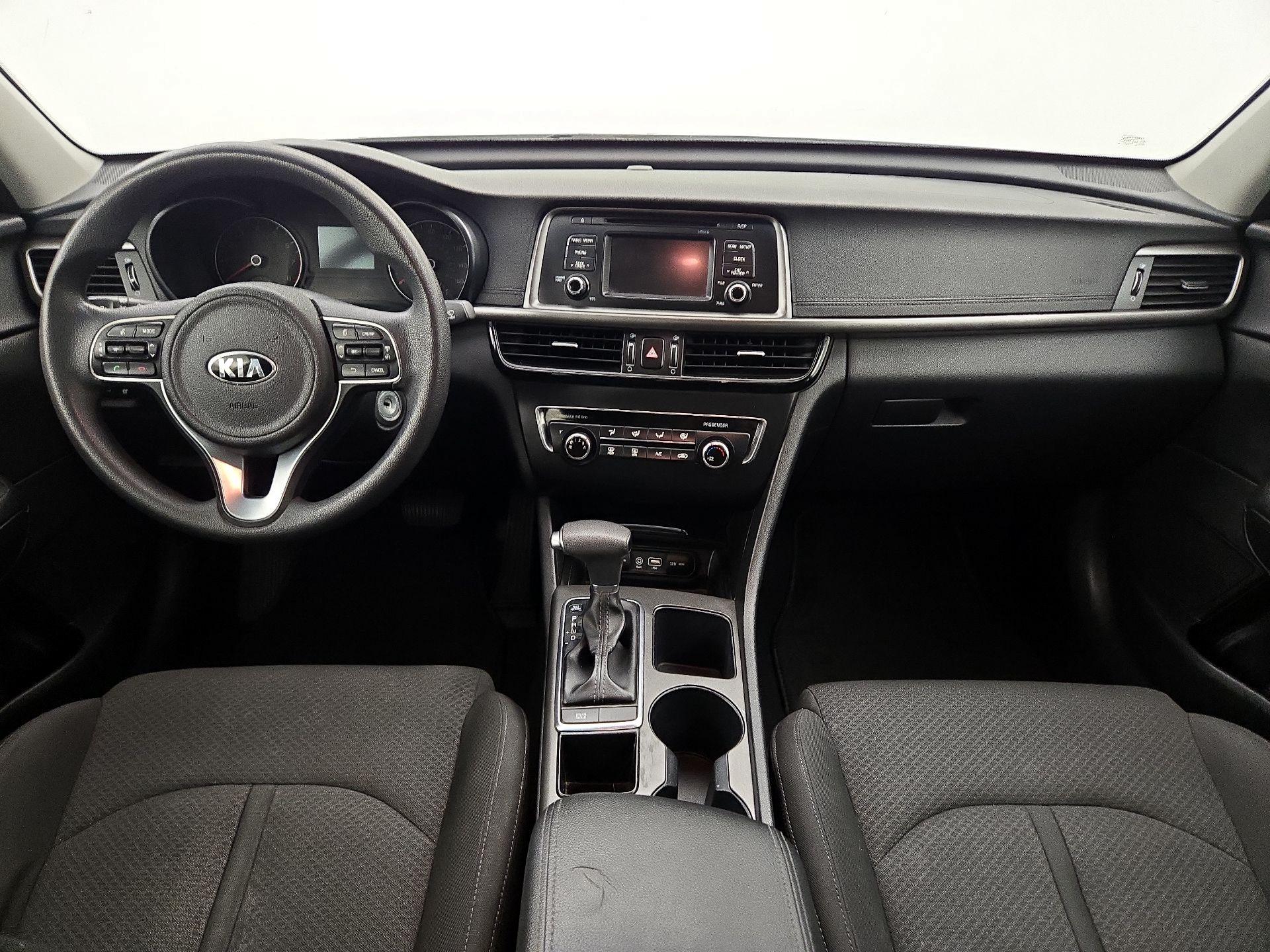 Thumbnail: 2016 Kia Optima - 9