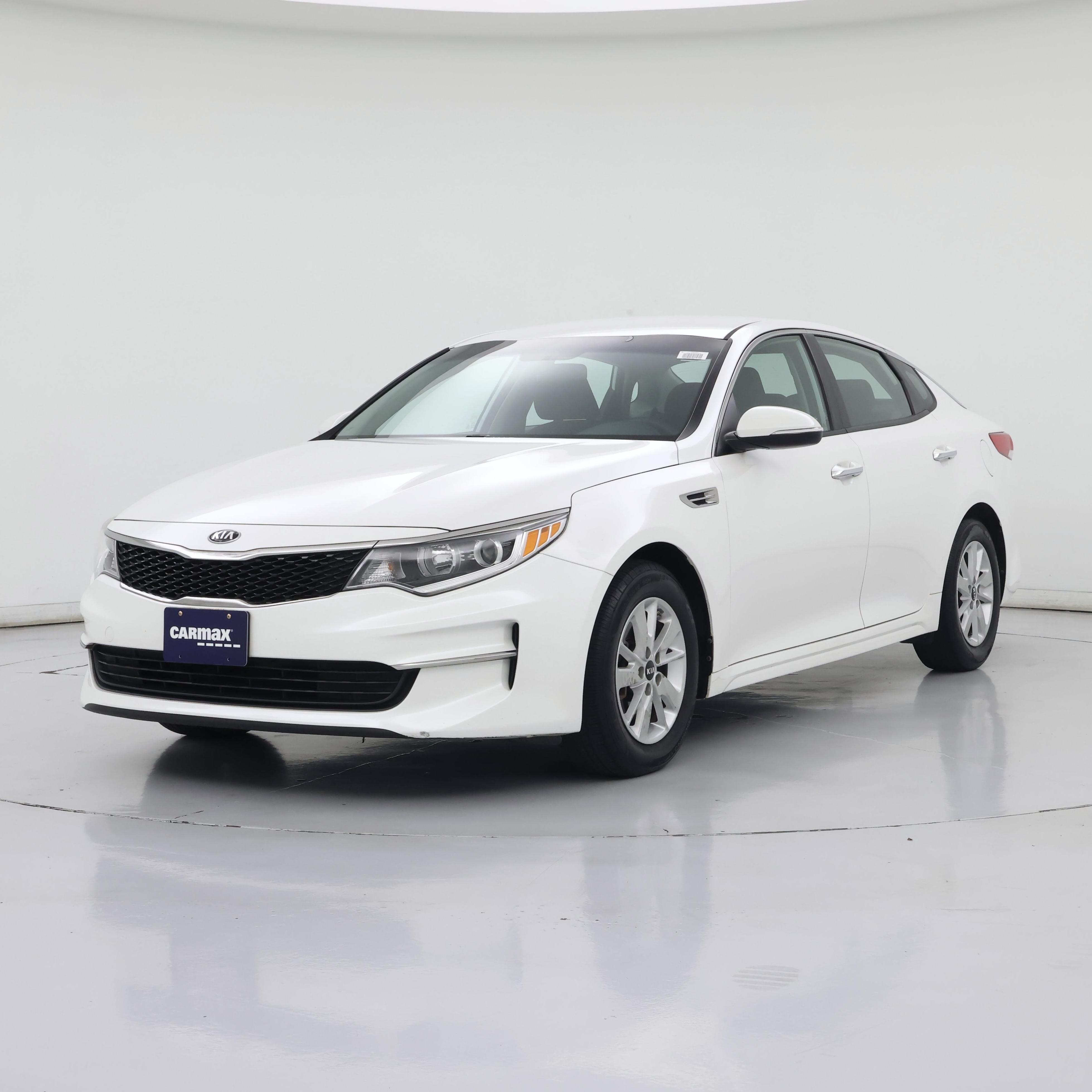 Thumbnail: 2016 Kia Optima - 4