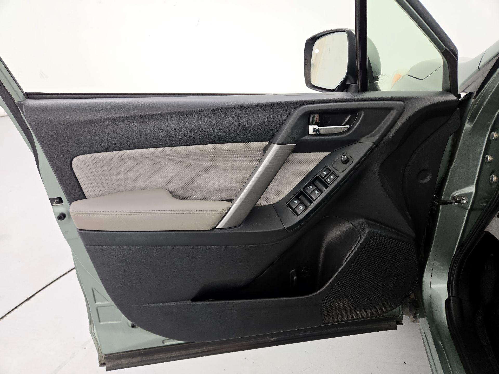 Thumbnail: 2014 Subaru Forester - 12