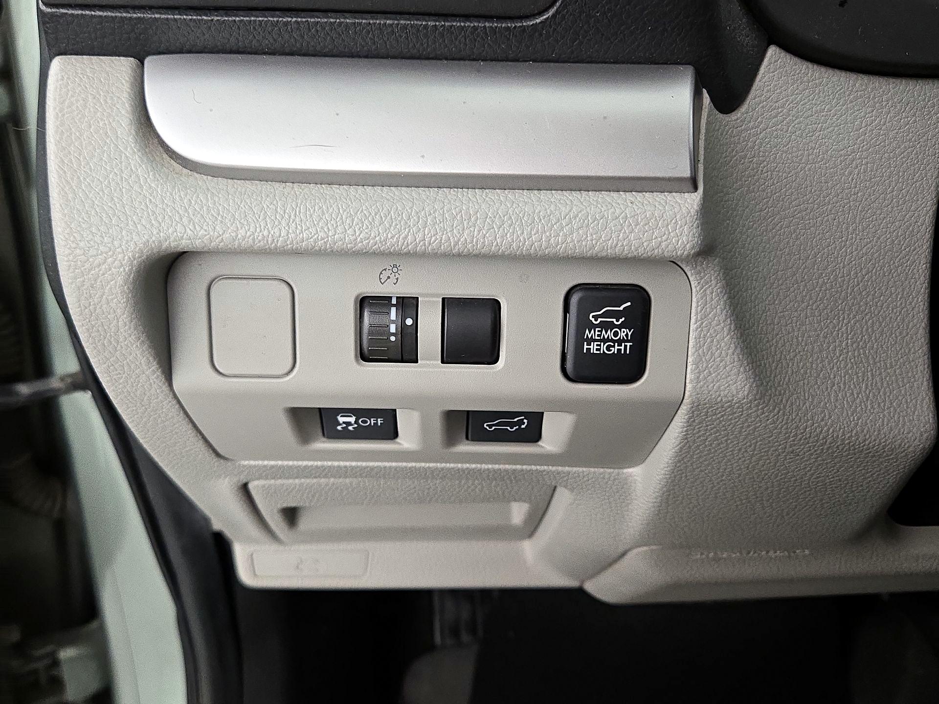 Thumbnail: 2014 Subaru Forester - 13