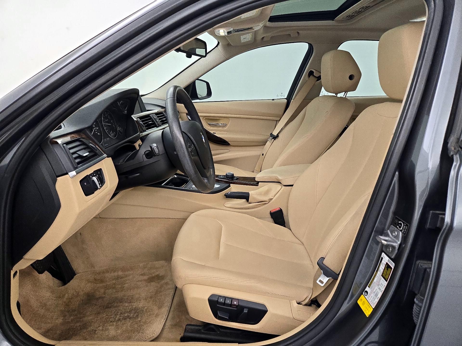 Thumbnail: 2014 BMW 3 Series - 11