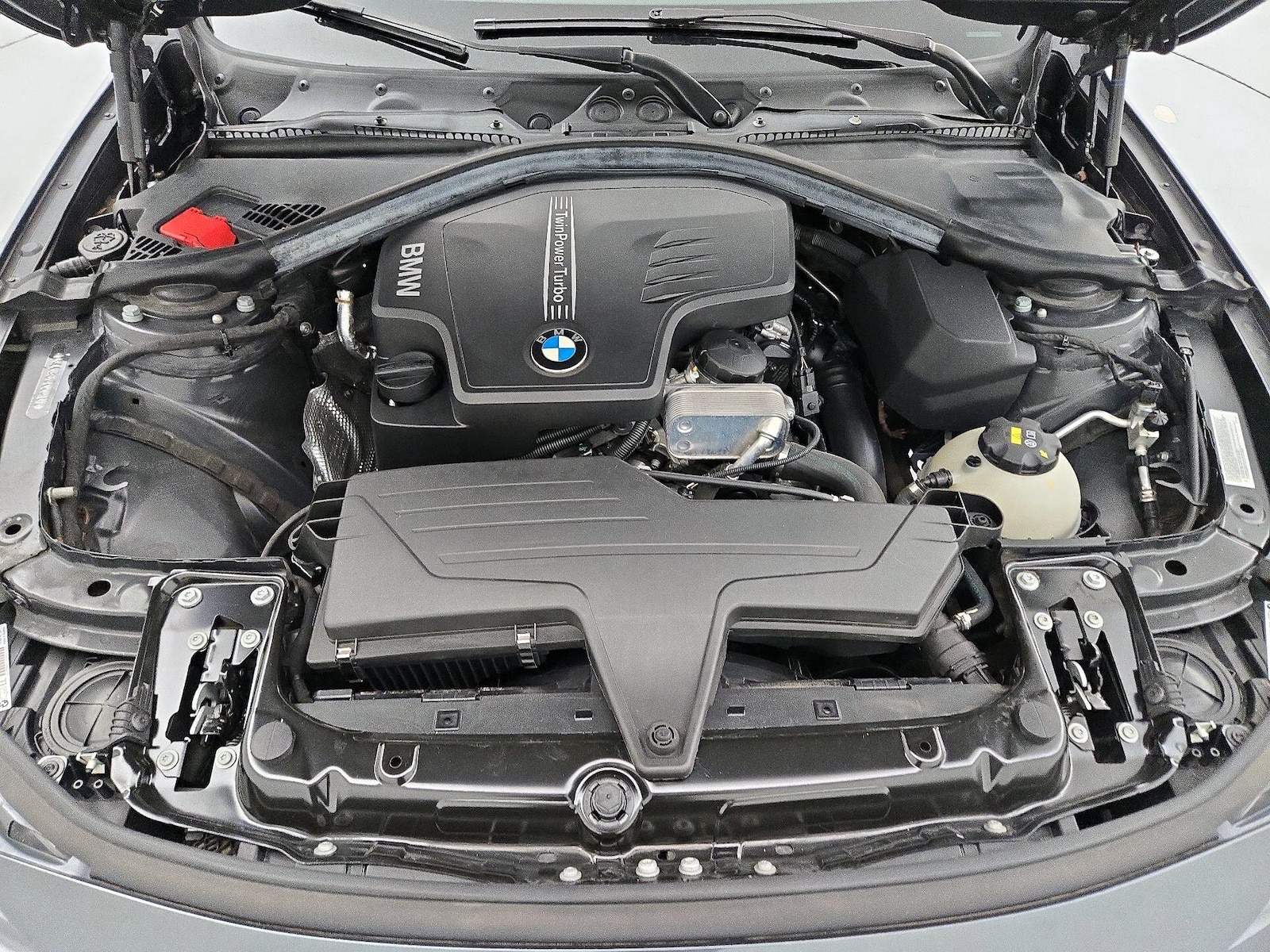 2014 BMW 3 Series 320i - Photo 22