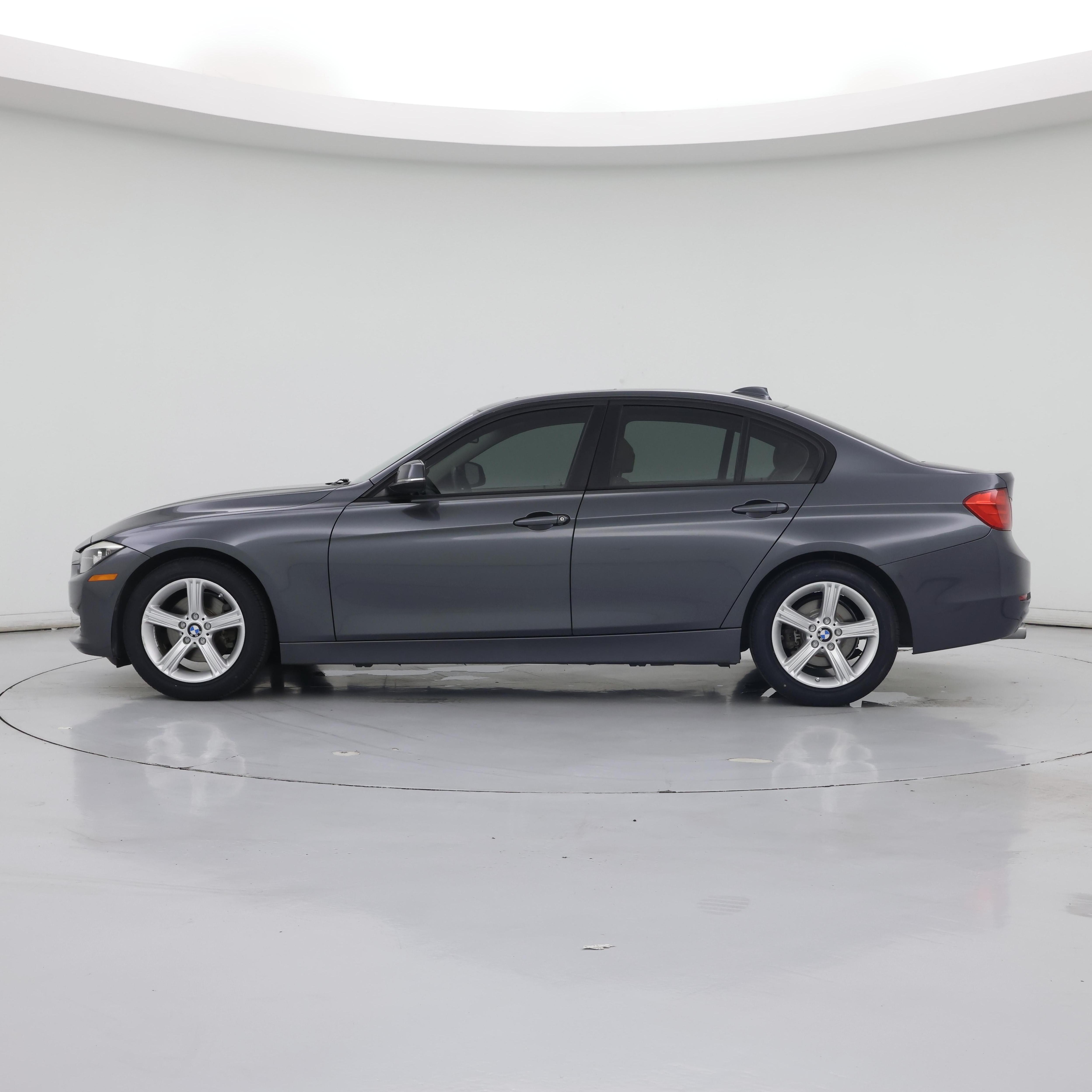 Thumbnail: 2014 BMW 3 Series - 3