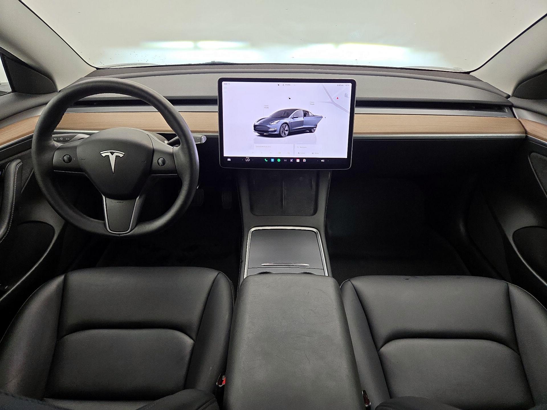 Thumbnail: 2023 Tesla Model 3 - 9