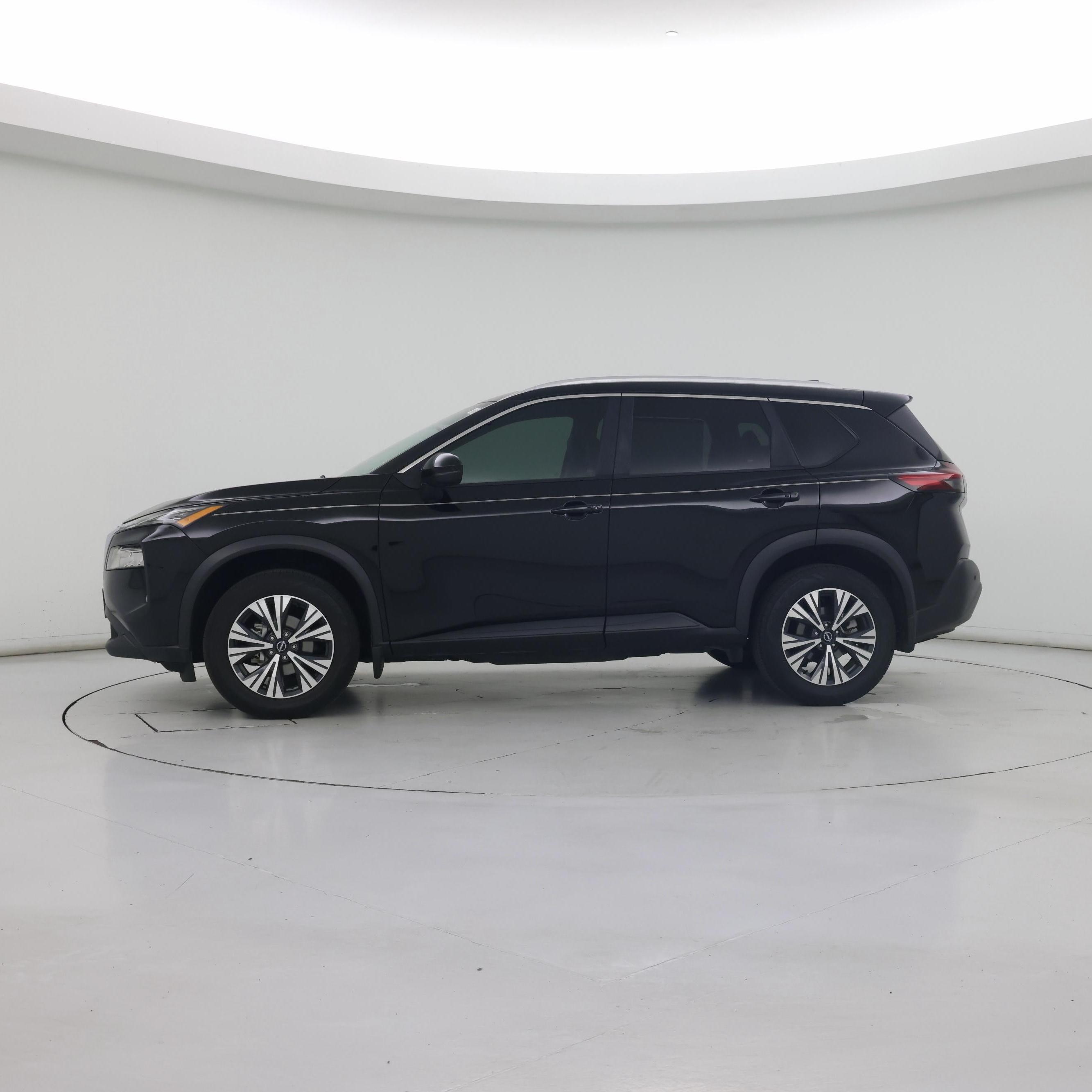 Thumbnail: 2022 Nissan Rogue - 3
