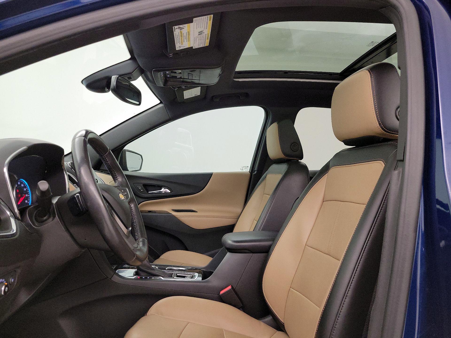 Thumbnail: 2022 Chevrolet Equinox - 18