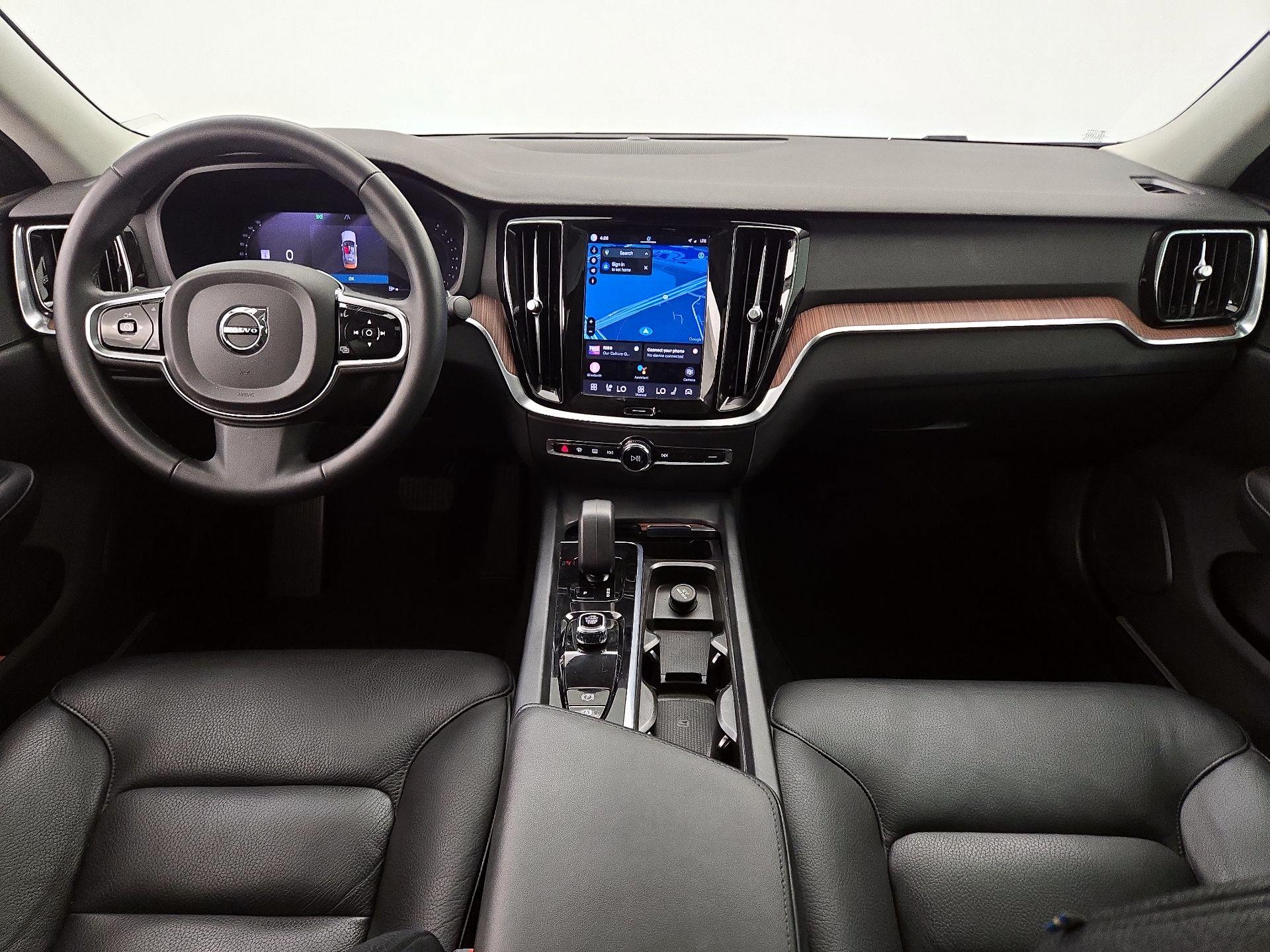 Thumbnail: 2024 Volvo S60 - 9
