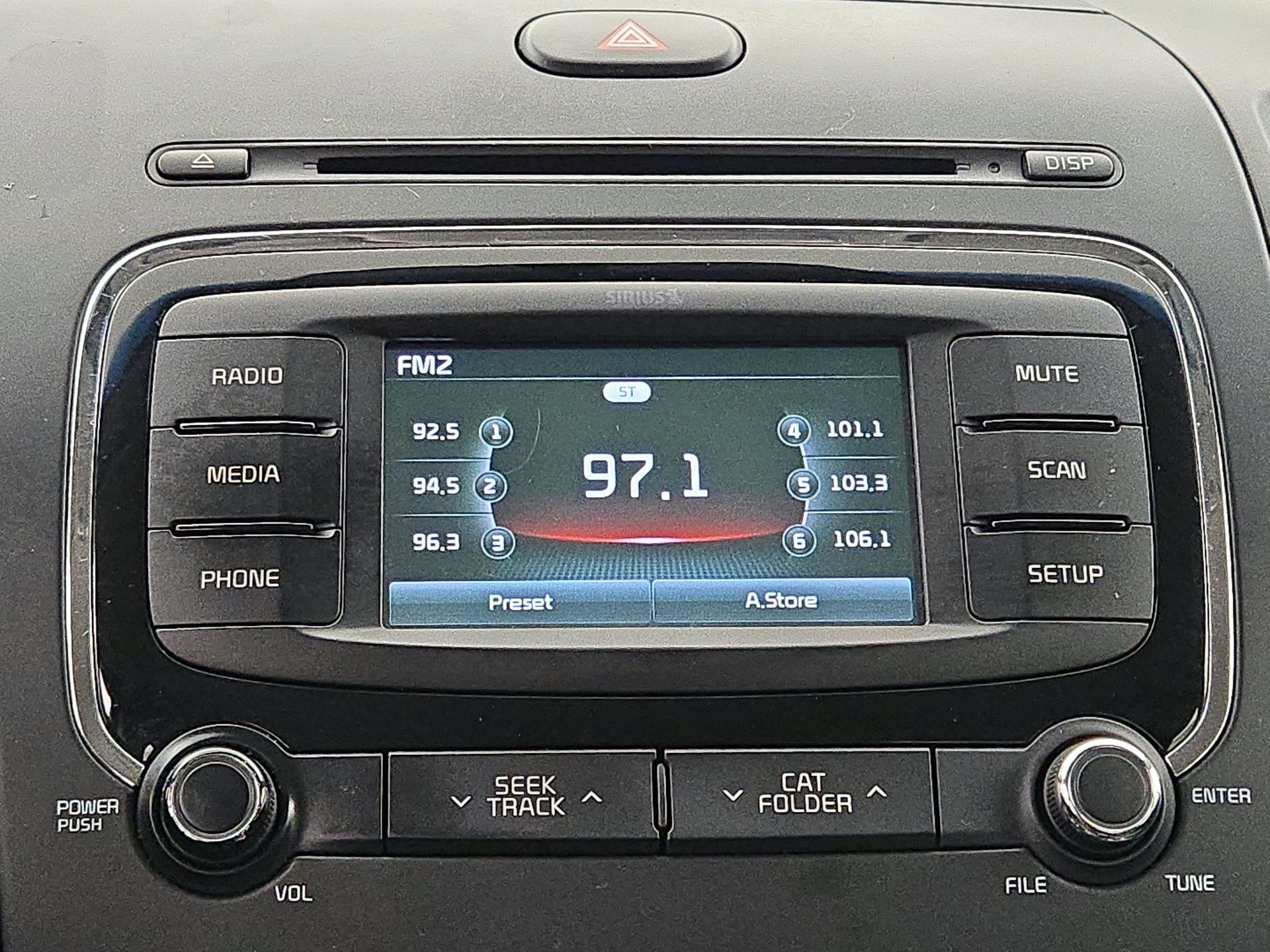 Thumbnail: 2017 Kia Forte - 14