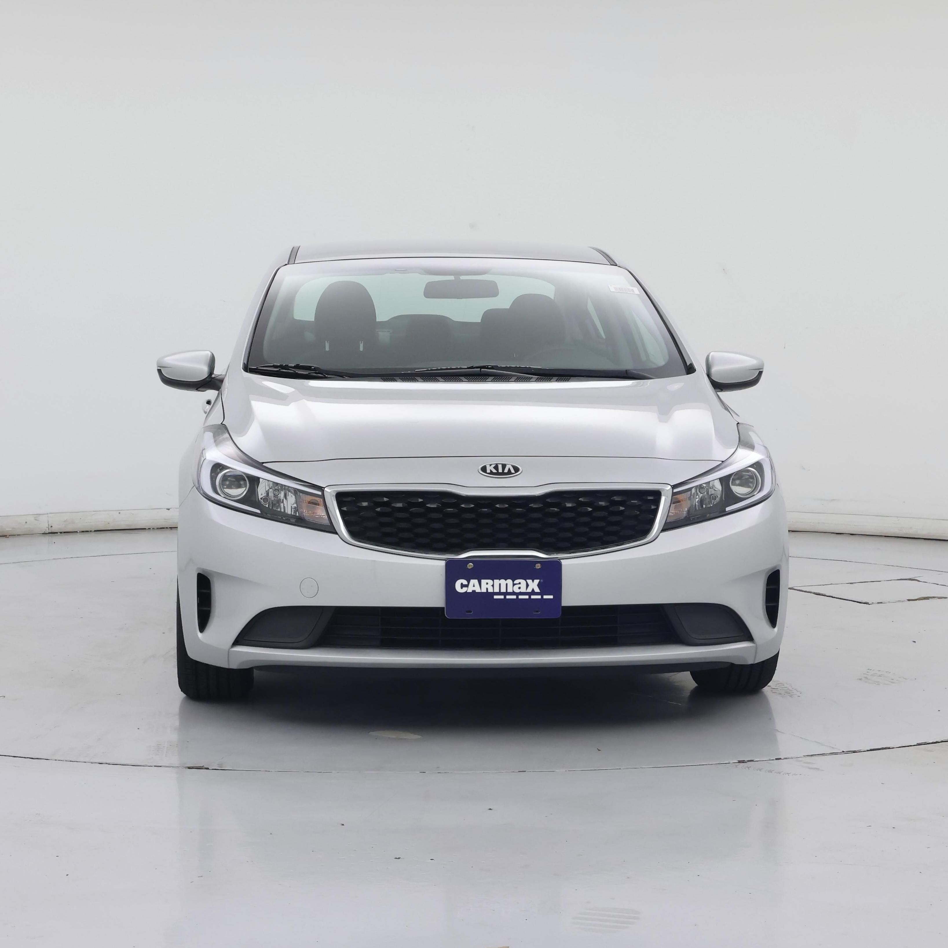 Thumbnail: 2017 Kia Forte - 5