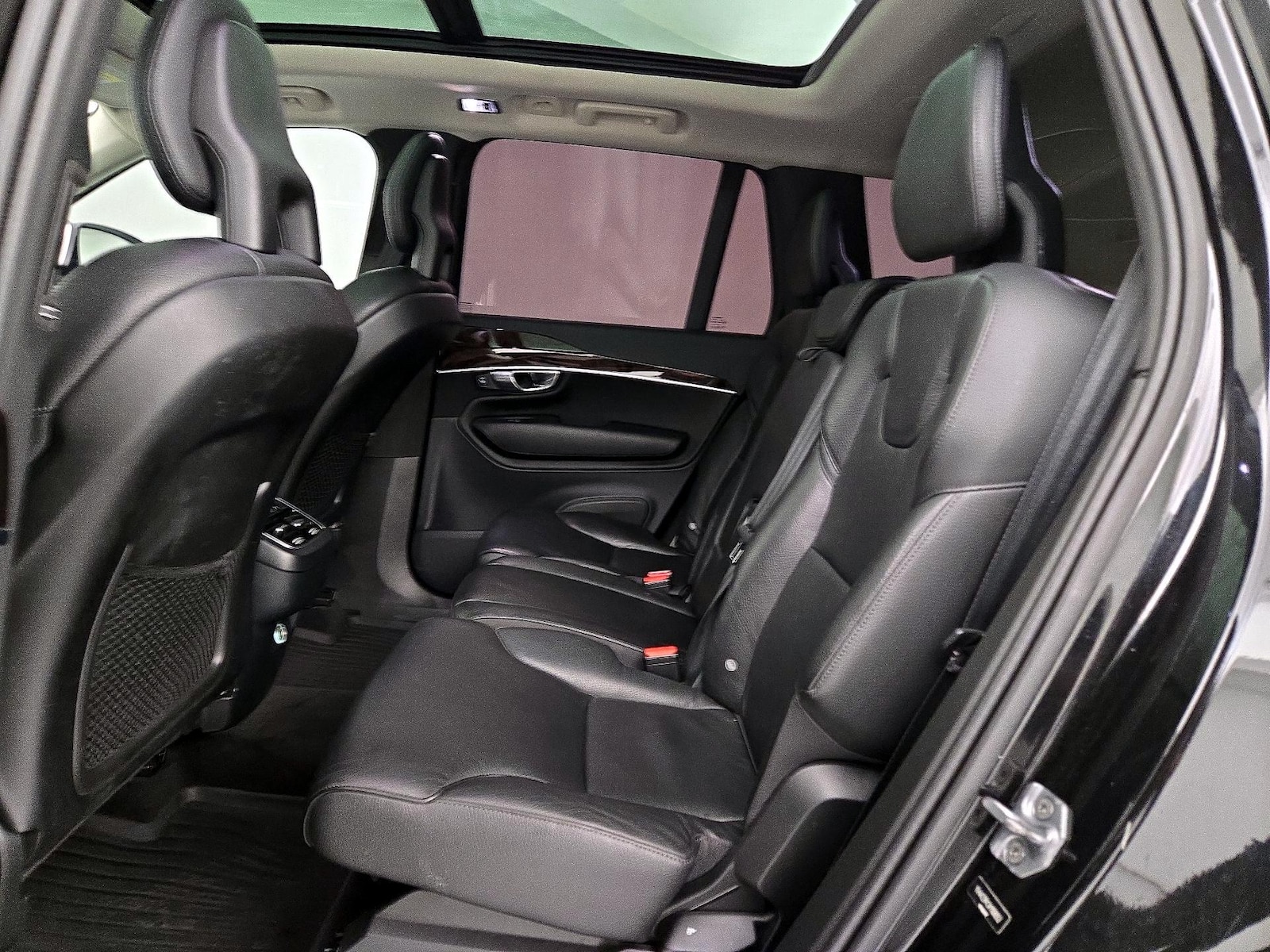 2017 Volvo XC90 Momentum - Photo 22