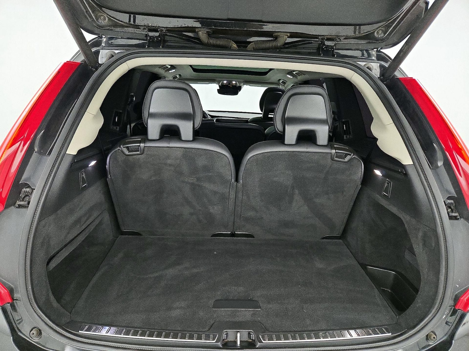 2017 Volvo XC90 Momentum - Photo 24