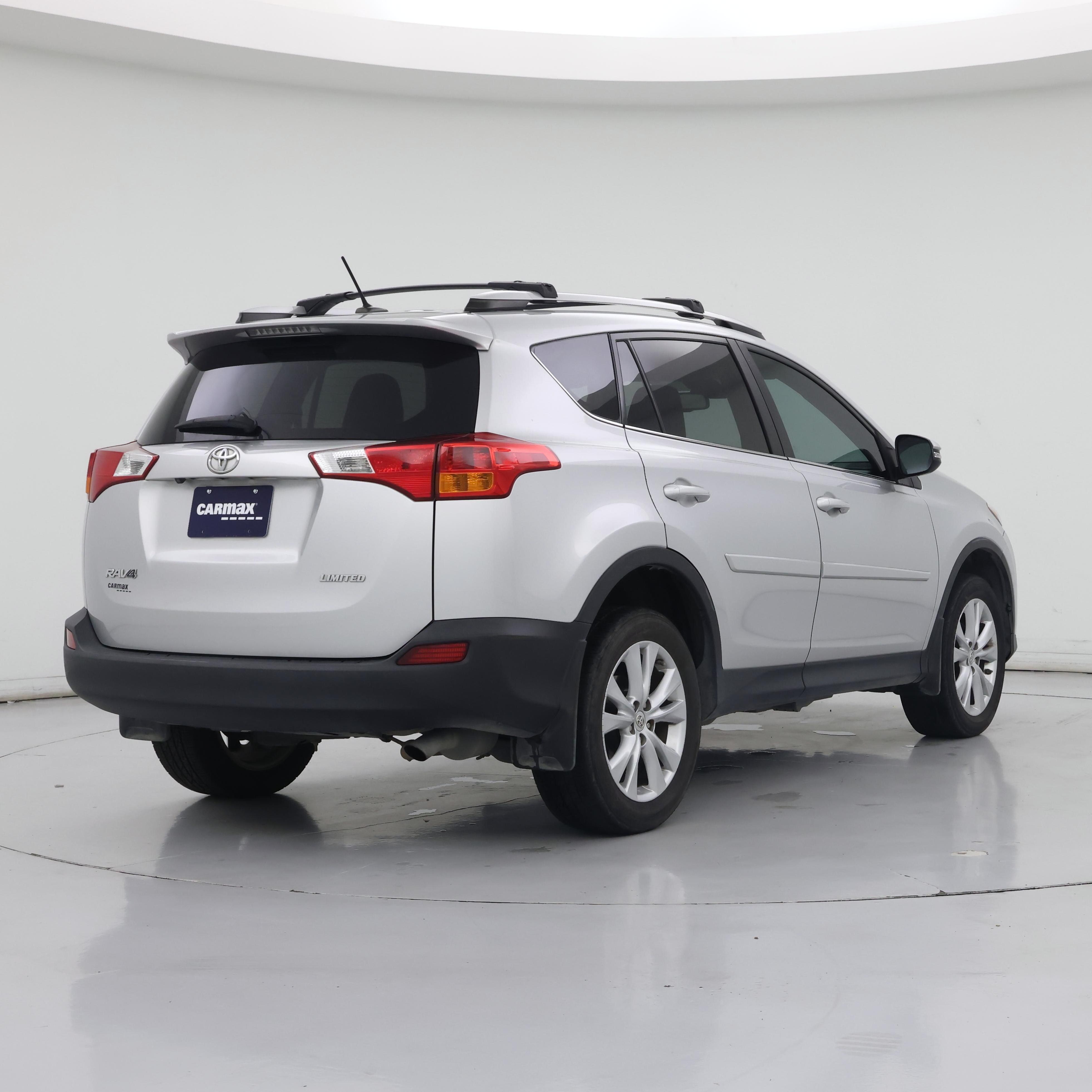 Thumbnail: 2014 Toyota RAV4 - 8