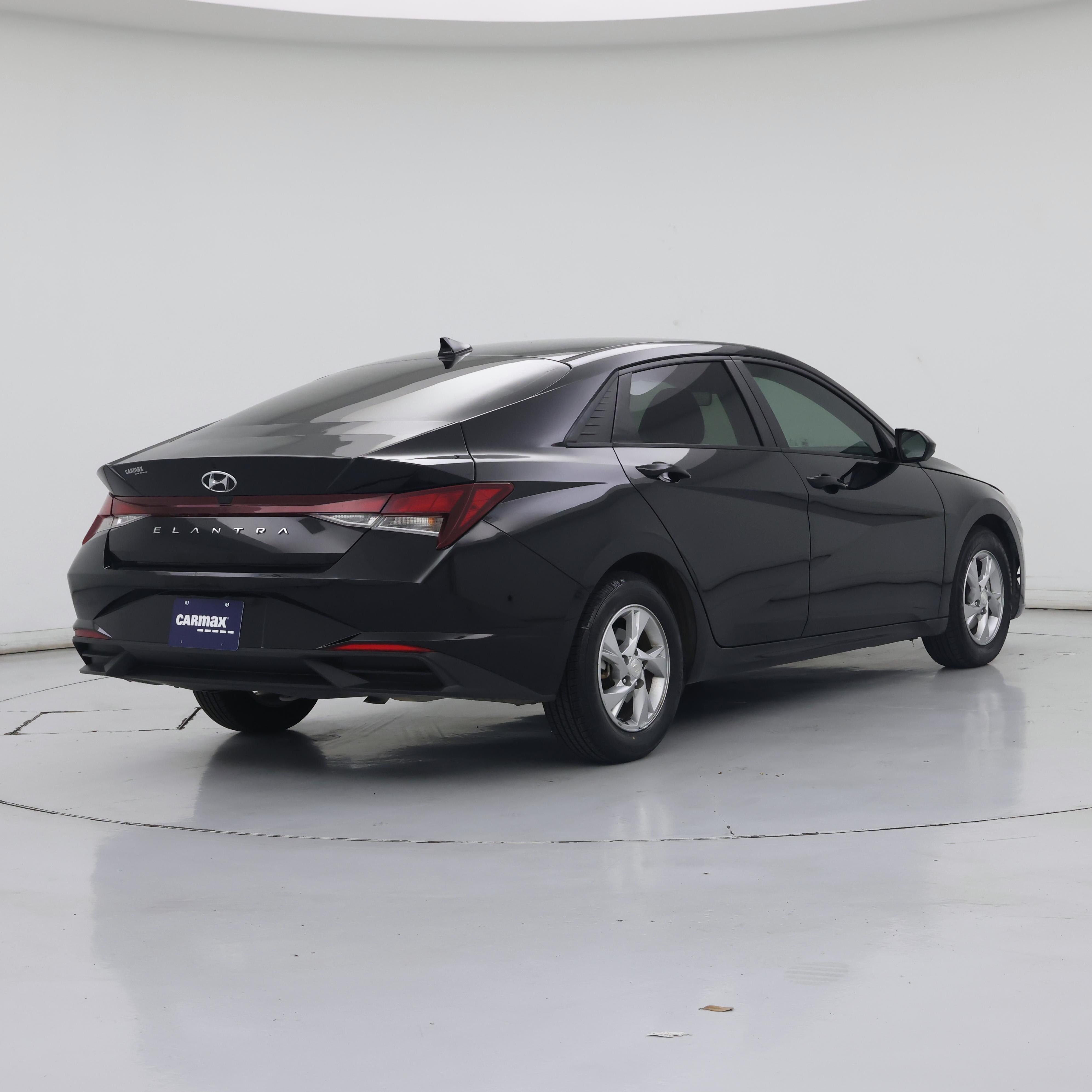 Thumbnail: 2021 Hyundai Elantra - 8
