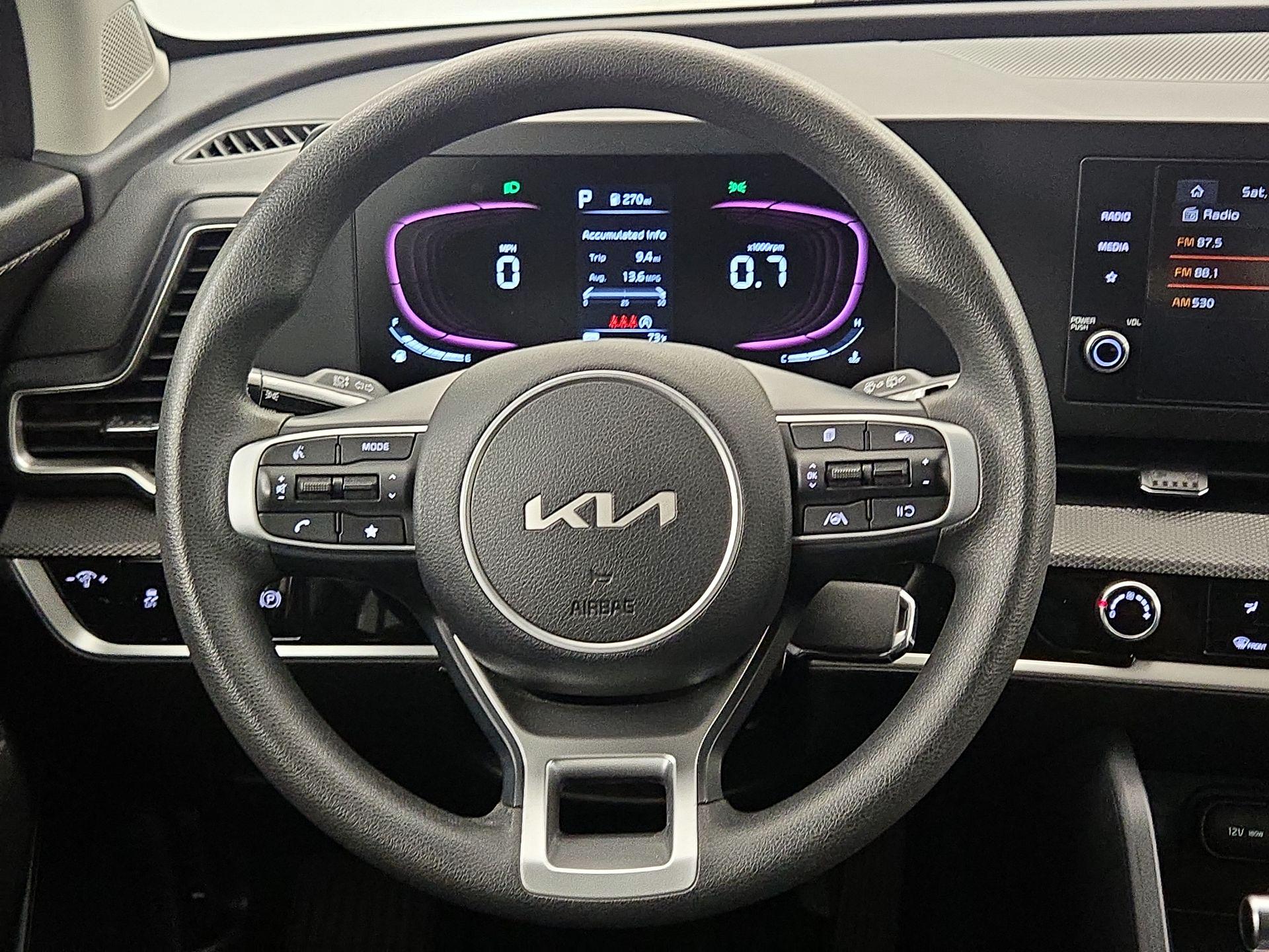 Thumbnail: 2023 Kia Sportage - 10