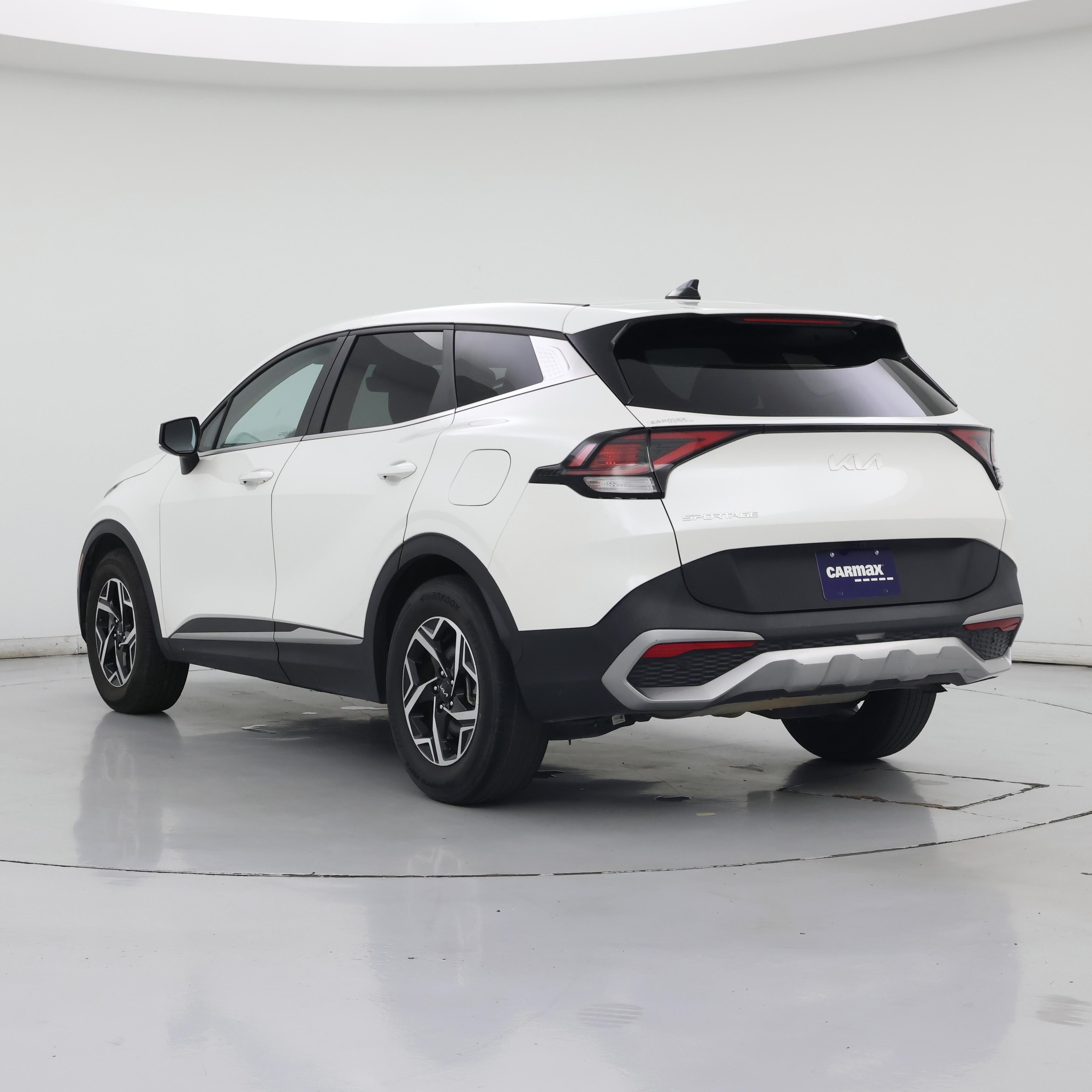 Thumbnail: 2023 Kia Sportage - 2