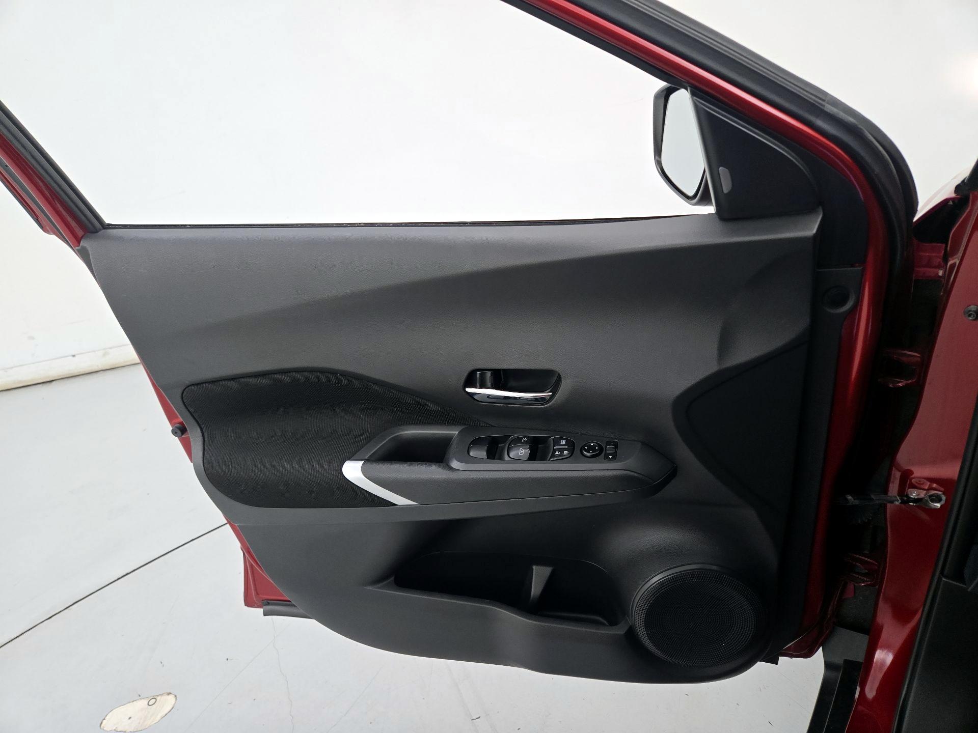 Thumbnail: 2022 Nissan Kicks - 12