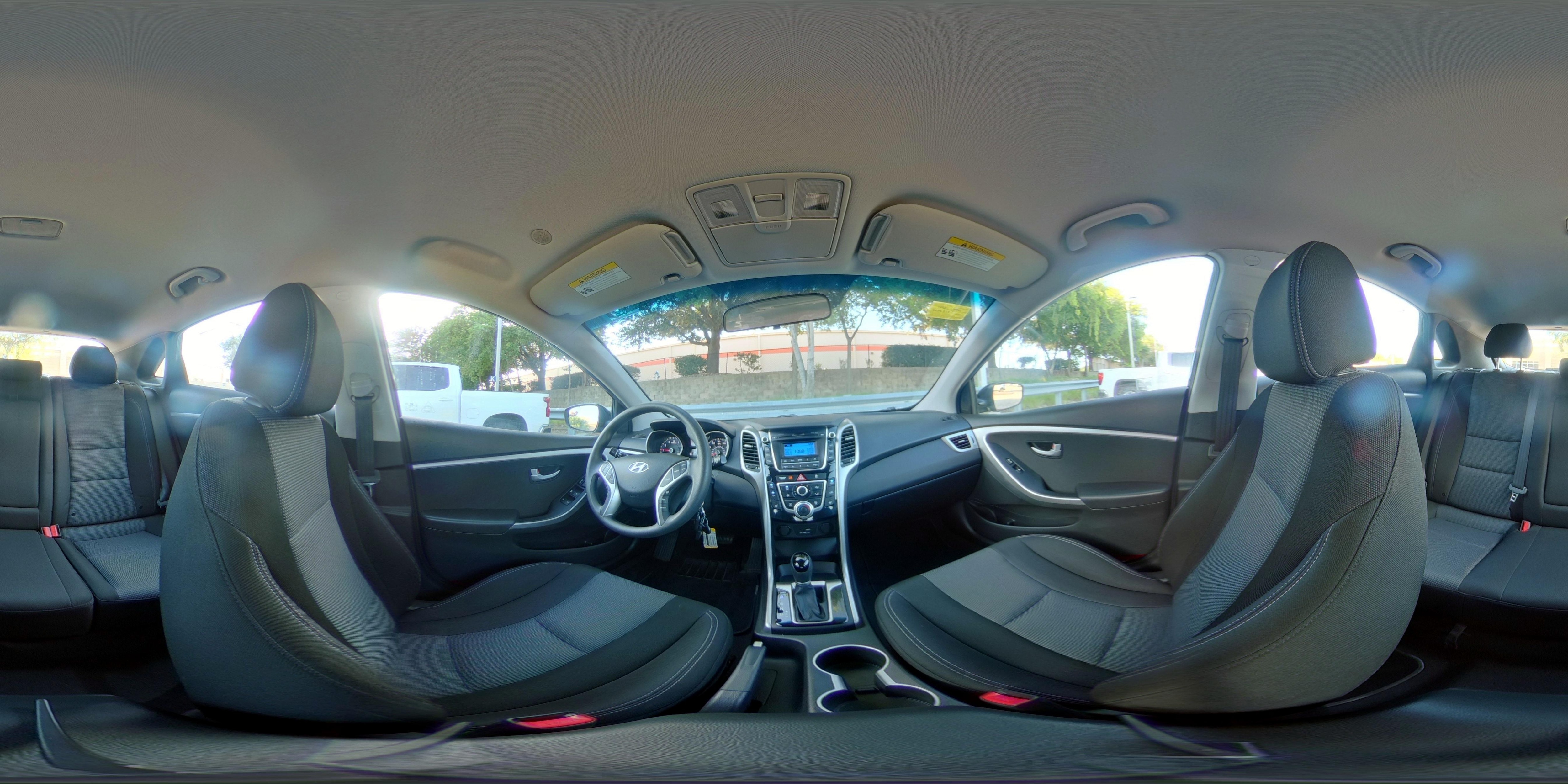 2016 Hyundai Elantra GT Base - Photo 23
