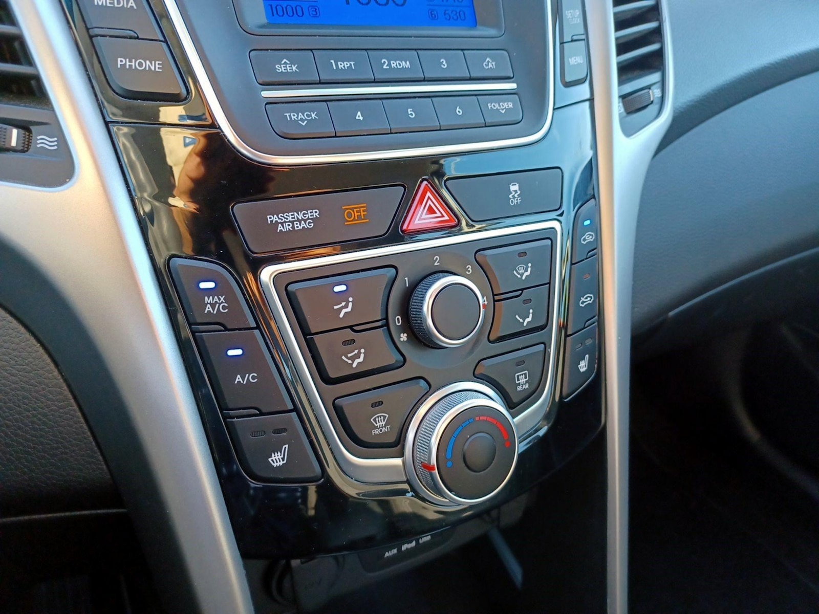 2016 Hyundai Elantra GT Base - Photo 15