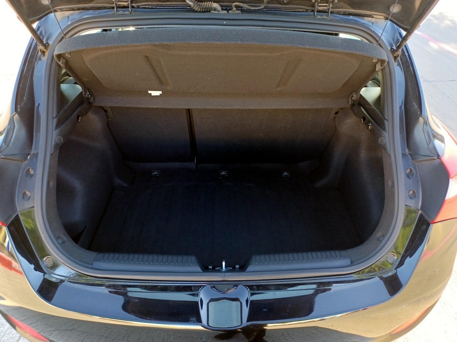 2016 Hyundai Elantra GT Base - Photo 19