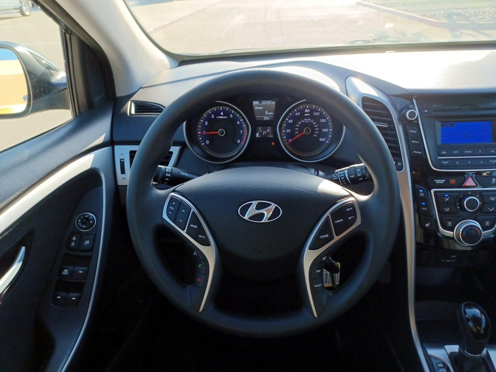 2016 Hyundai Elantra GT Base - Photo 10