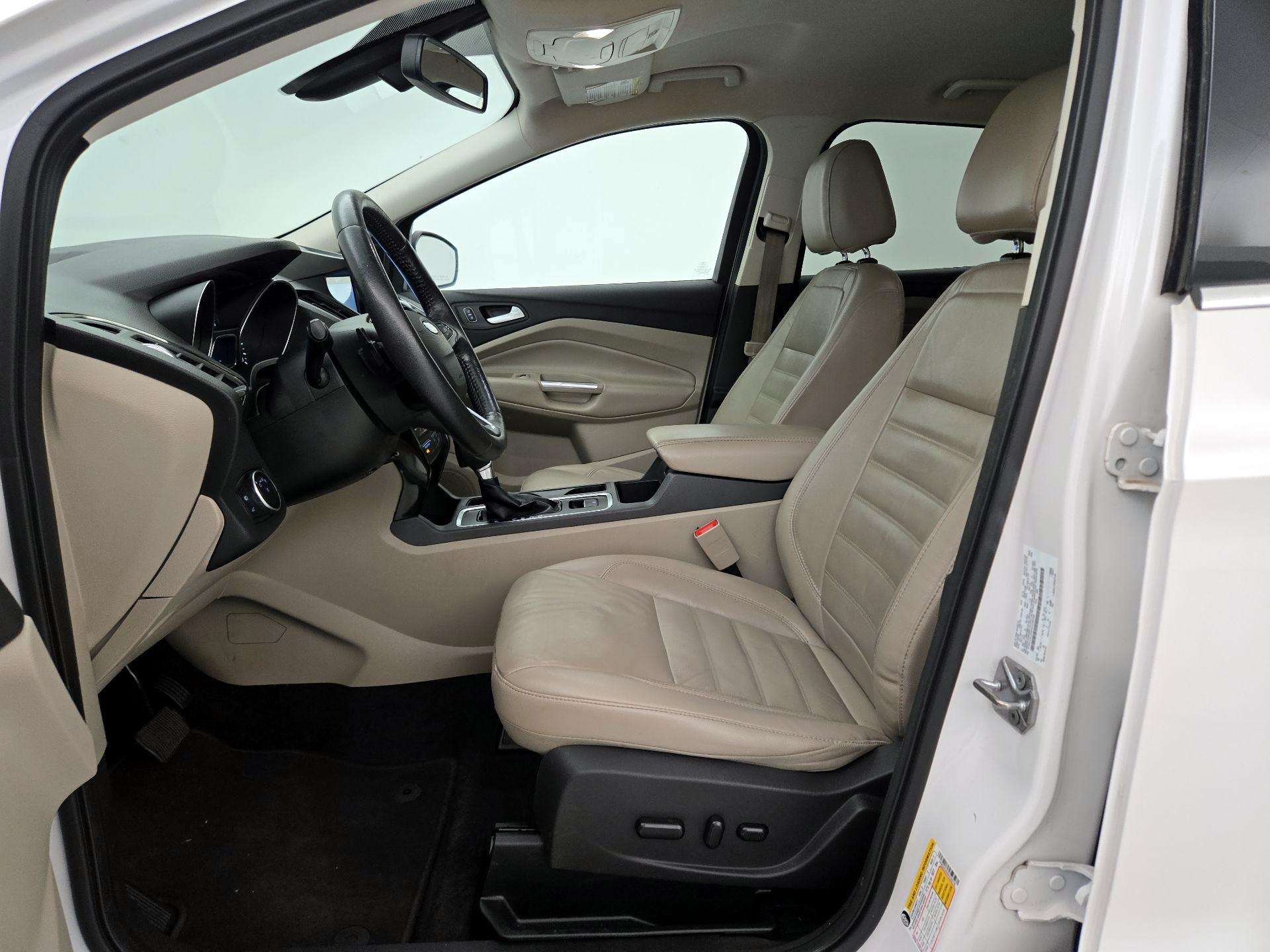 Thumbnail: 2017 Ford Escape - 11
