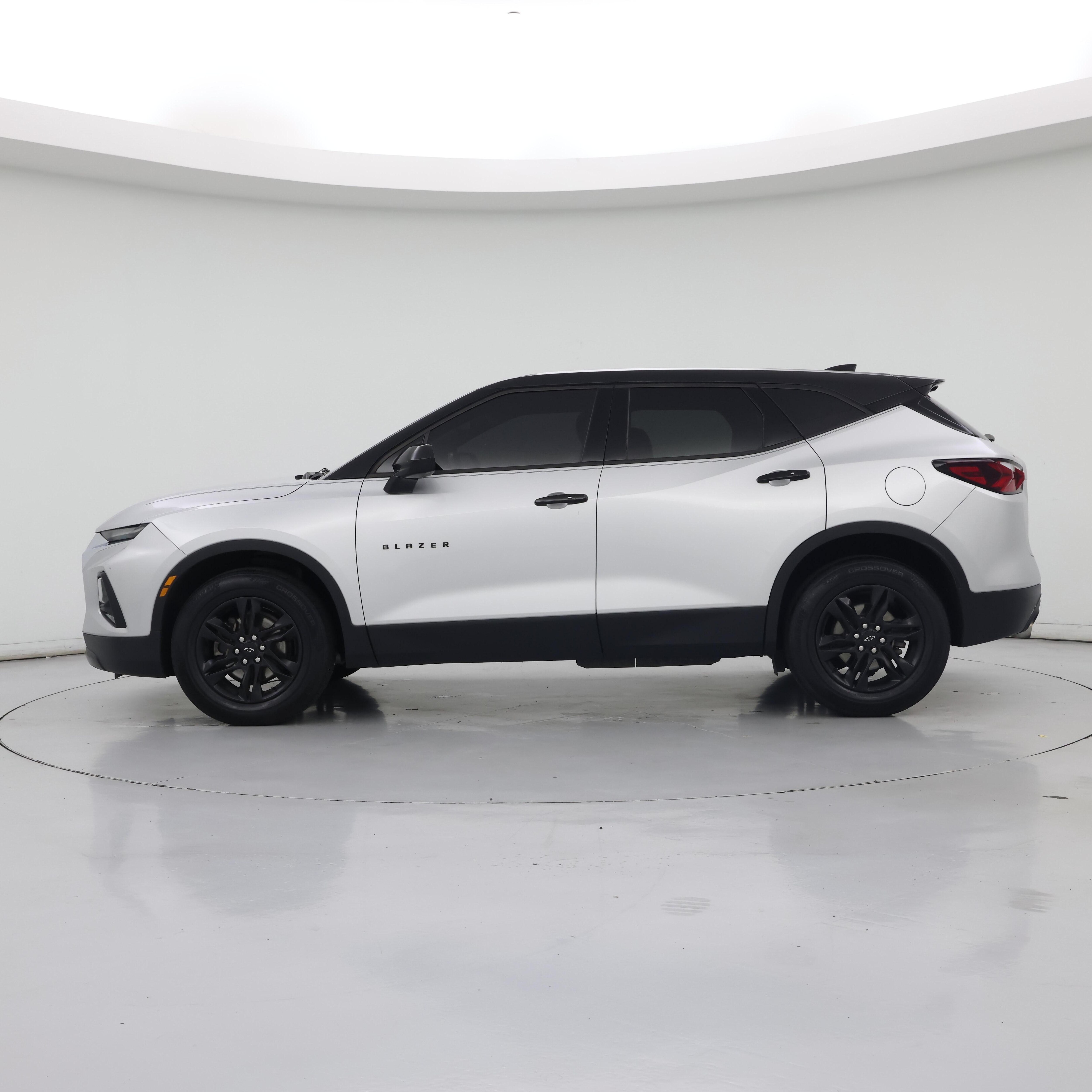 Thumbnail: 2020 Chevrolet Blazer - 3