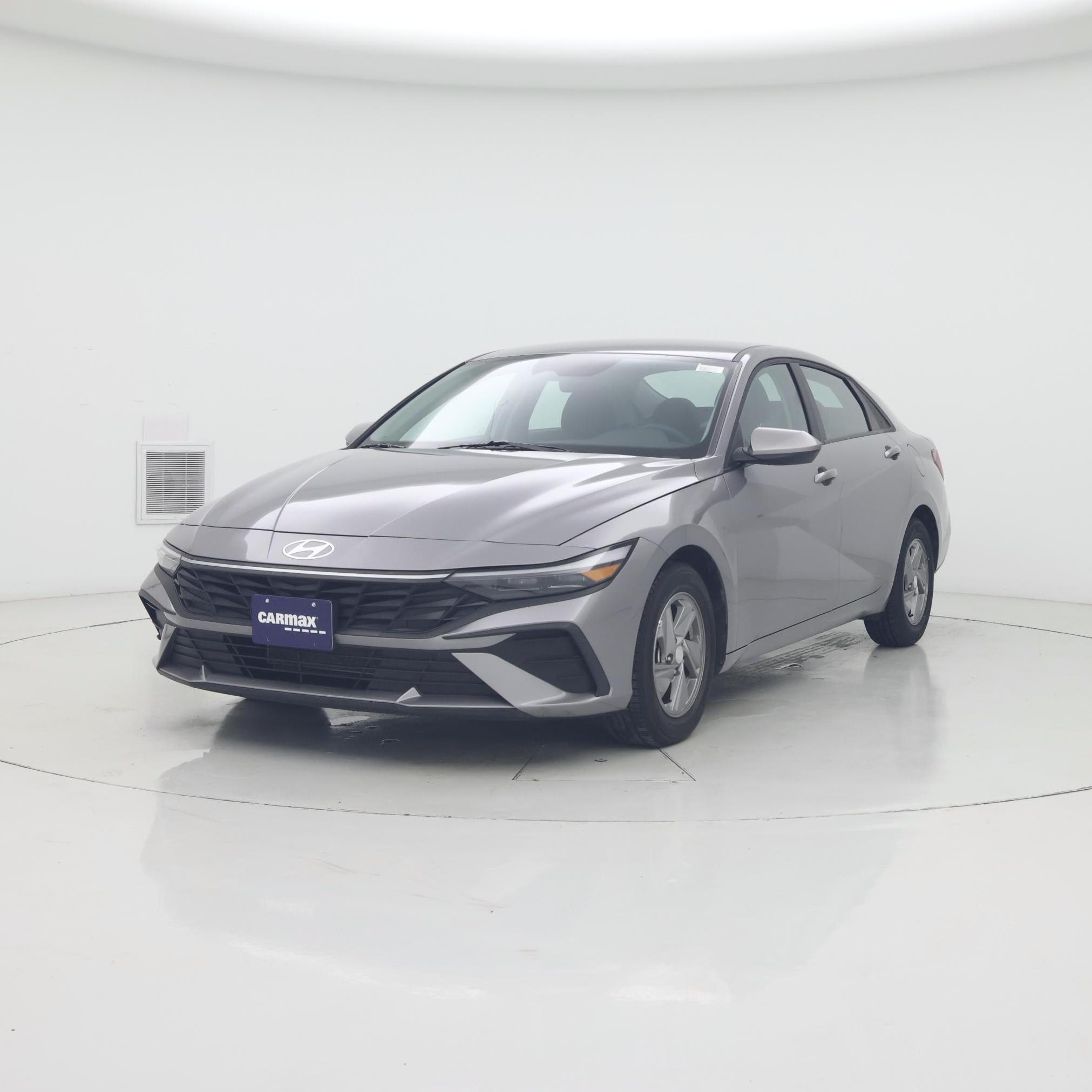 Thumbnail: 2025 Hyundai Elantra - 4