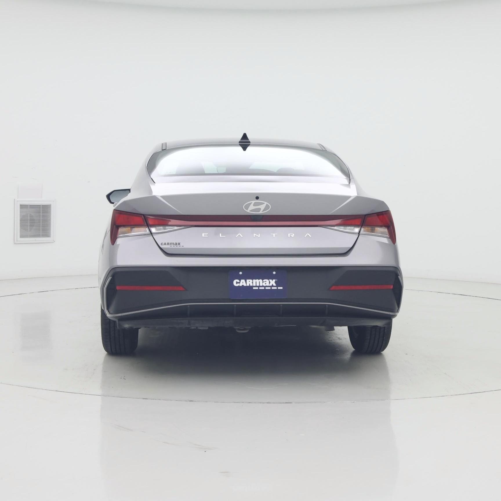 Thumbnail: 2025 Hyundai Elantra - 6