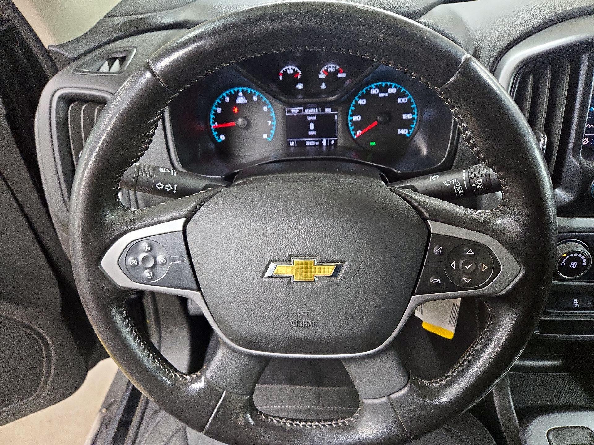 Thumbnail: 2022 Chevrolet Colorado - 10