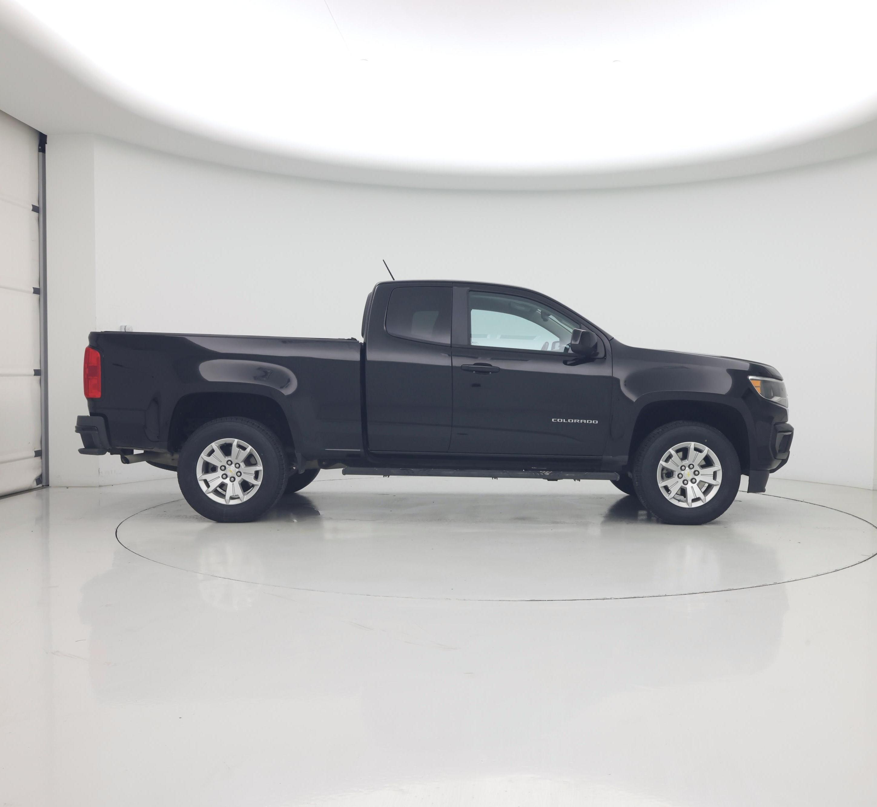 Thumbnail: 2022 Chevrolet Colorado - 7