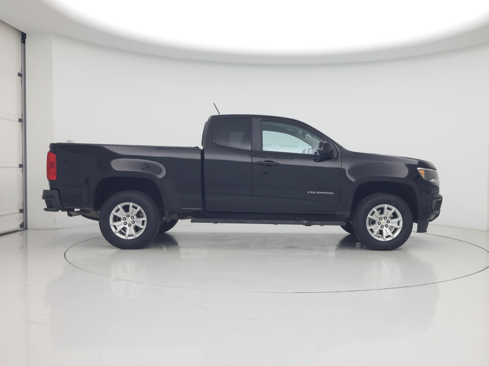 2022 Chevrolet Colorado LT - Photo 8