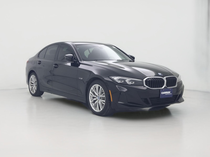 2023 BMW 330 null
