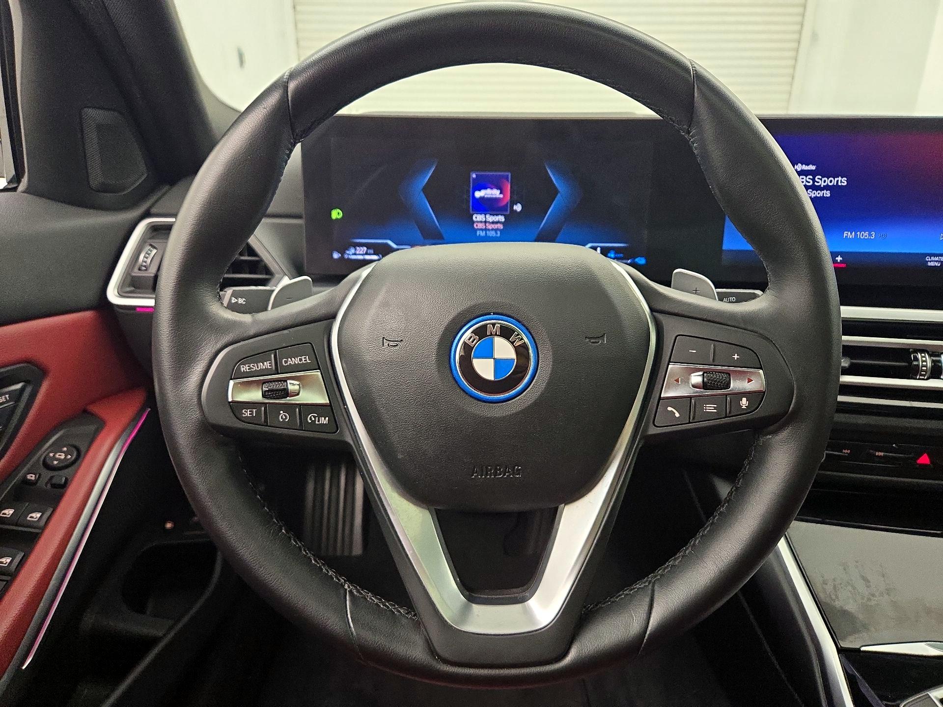 Thumbnail: 2023 BMW 3 Series - 10