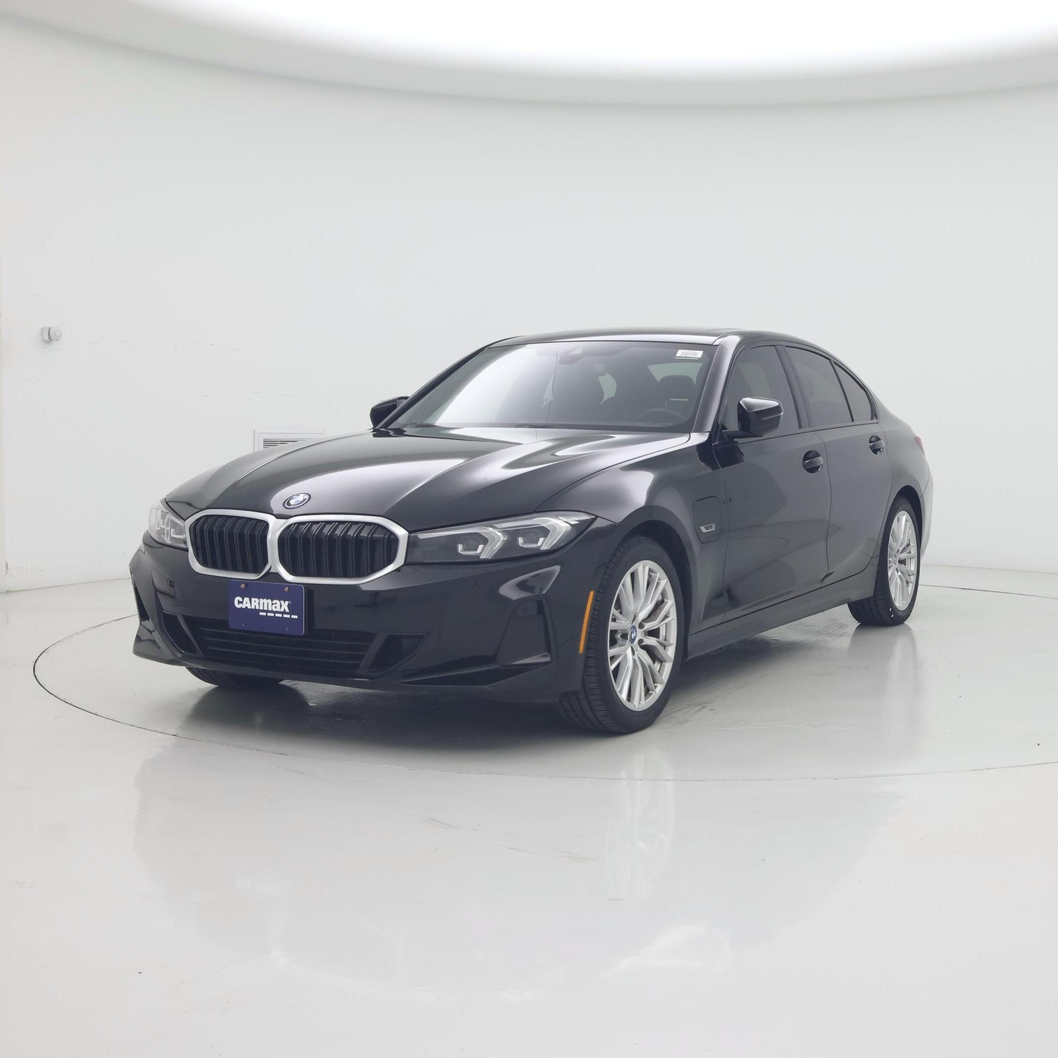 Thumbnail: 2023 BMW 3 Series - 4
