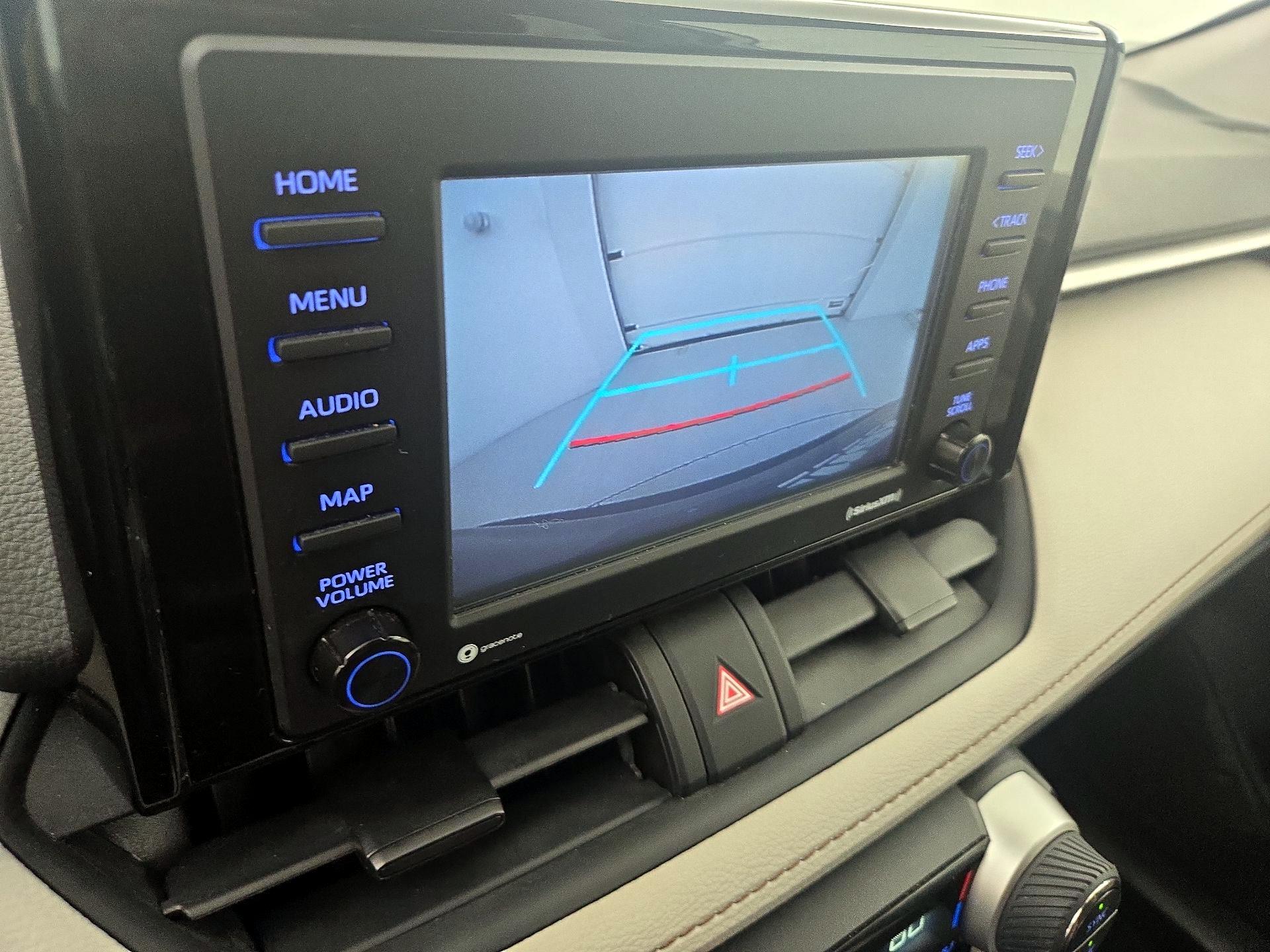 Thumbnail: 2020 Toyota RAV4 - 14
